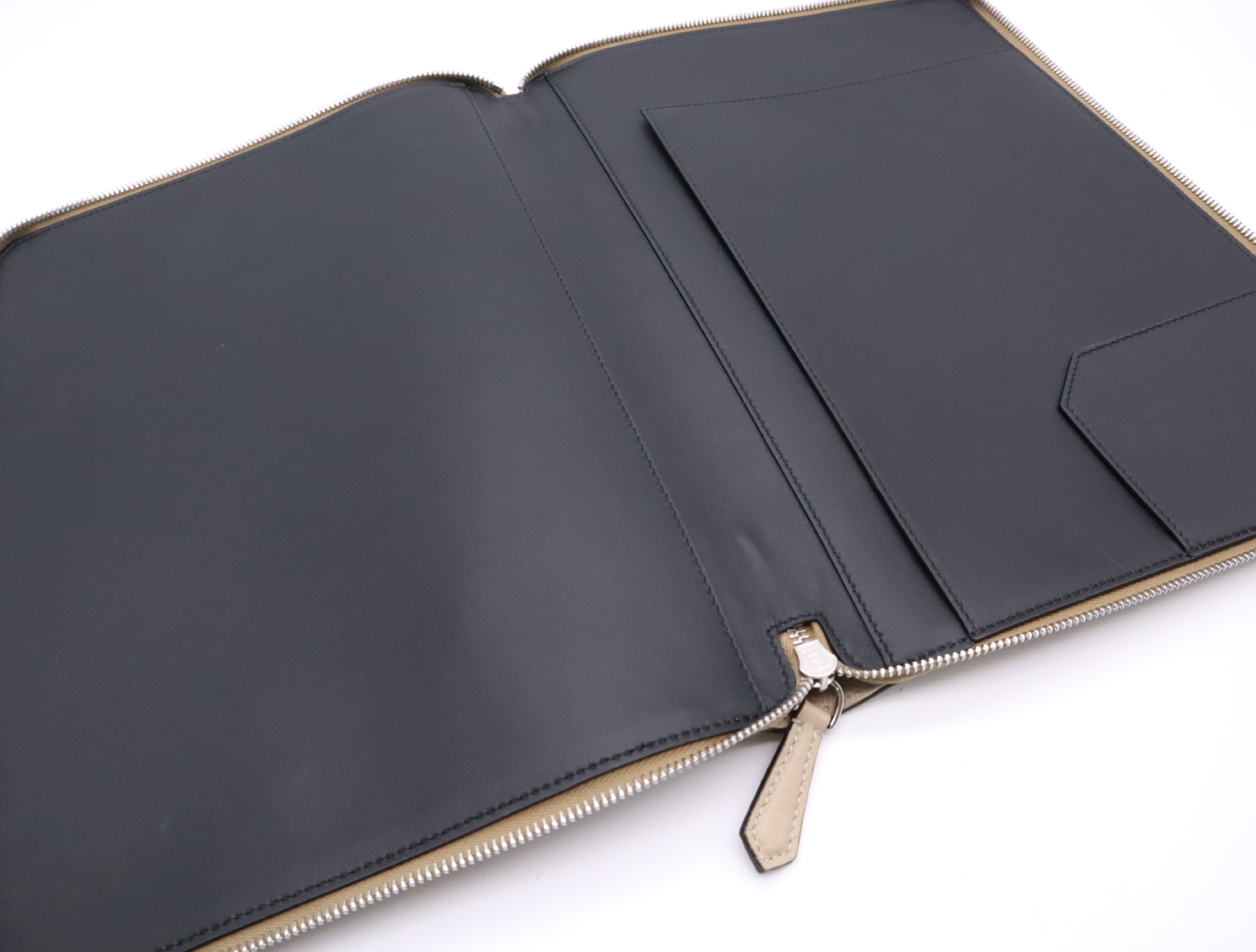 7N0167 Fendi Logo Leather Clutch Bag, Beige, Silver Hardware, with Dust Bag. — view 10