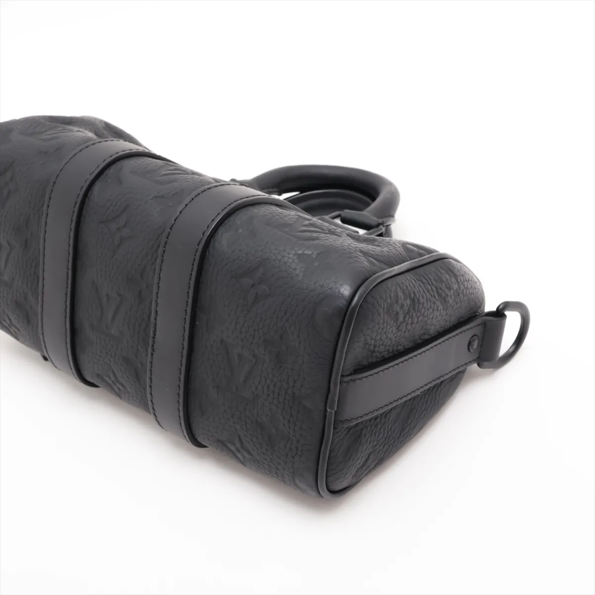 Taurillon Monogram Keepall Bandoulière 25 M20900 Black with initials, RFID responsive. — view 3