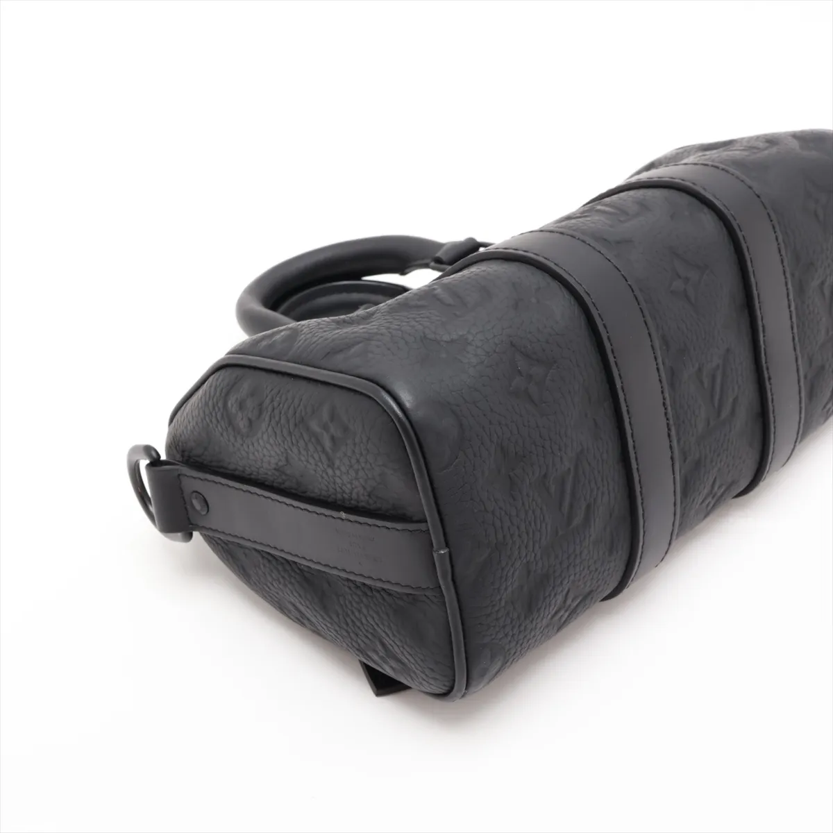 Taurillon Monogram Keepall Bandoulière 25 M20900 Black with initials, RFID responsive. — view 4