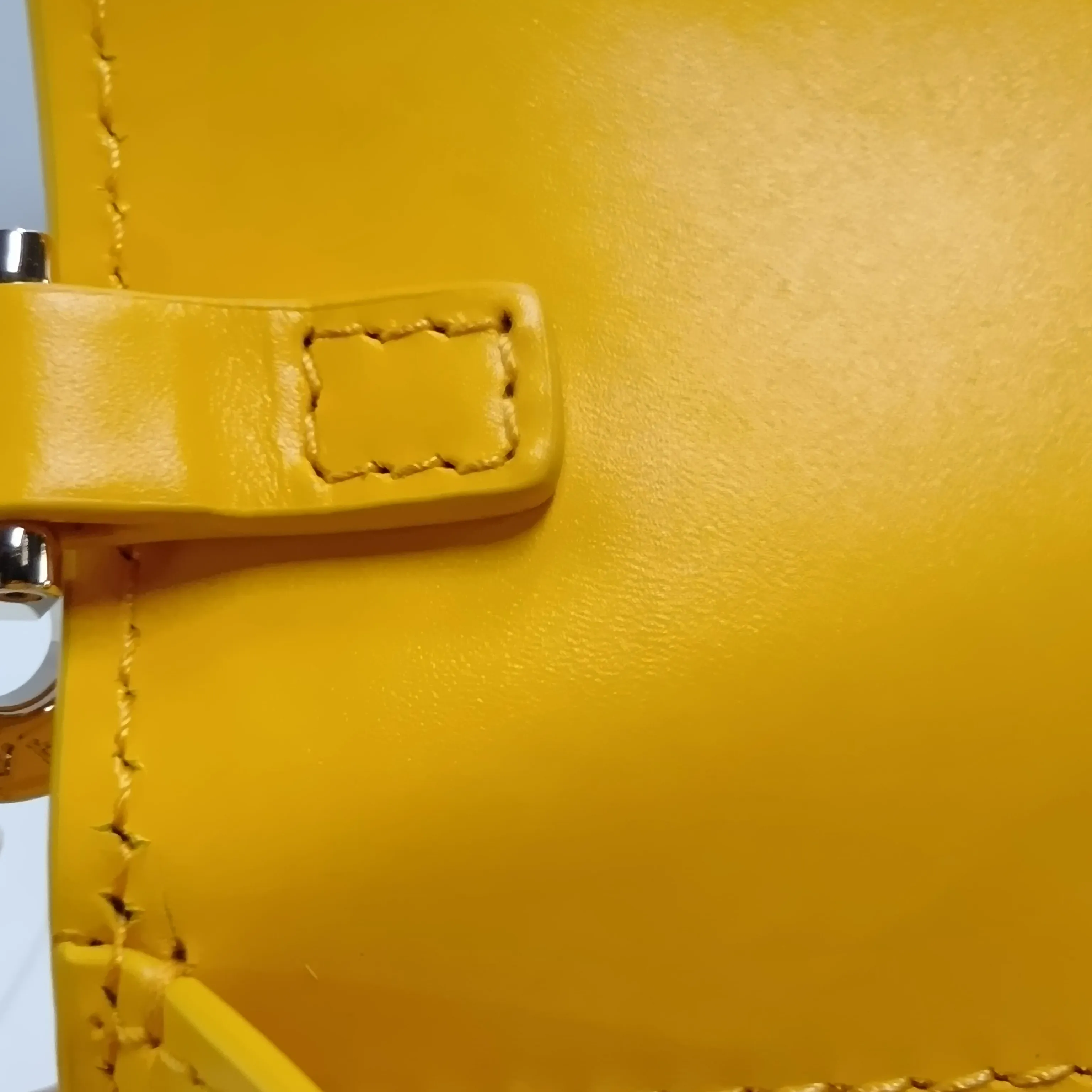 Serpenti Leather Chain Shoulder Bag, Yellow, with Mirror — view 11
