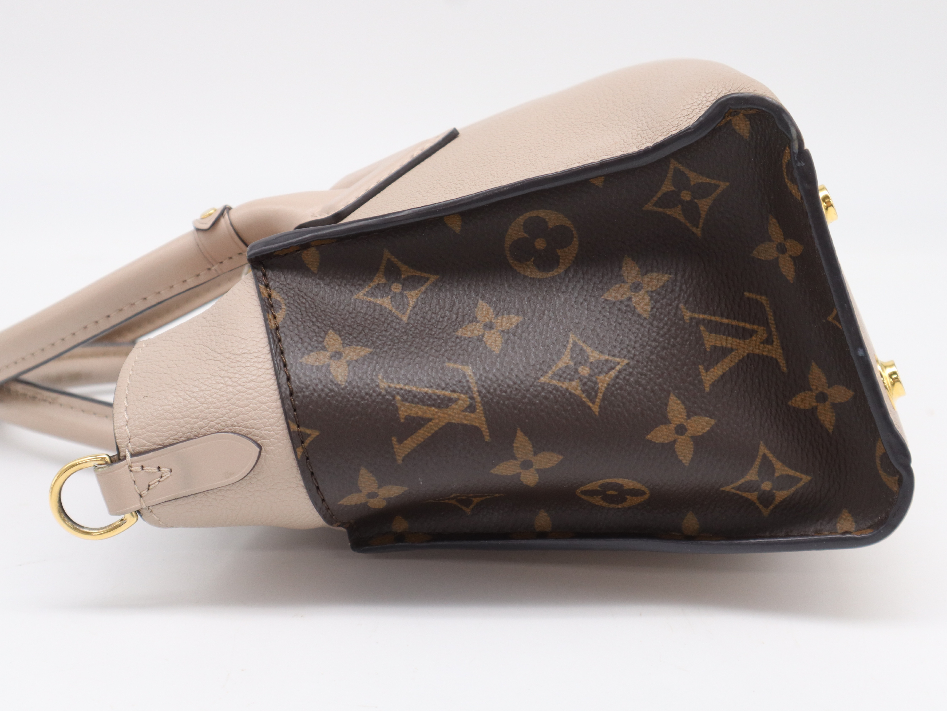 M57729 Calf Leather On My Side PM Greige Shoulder Bag with Shoulder Strap — view 3
