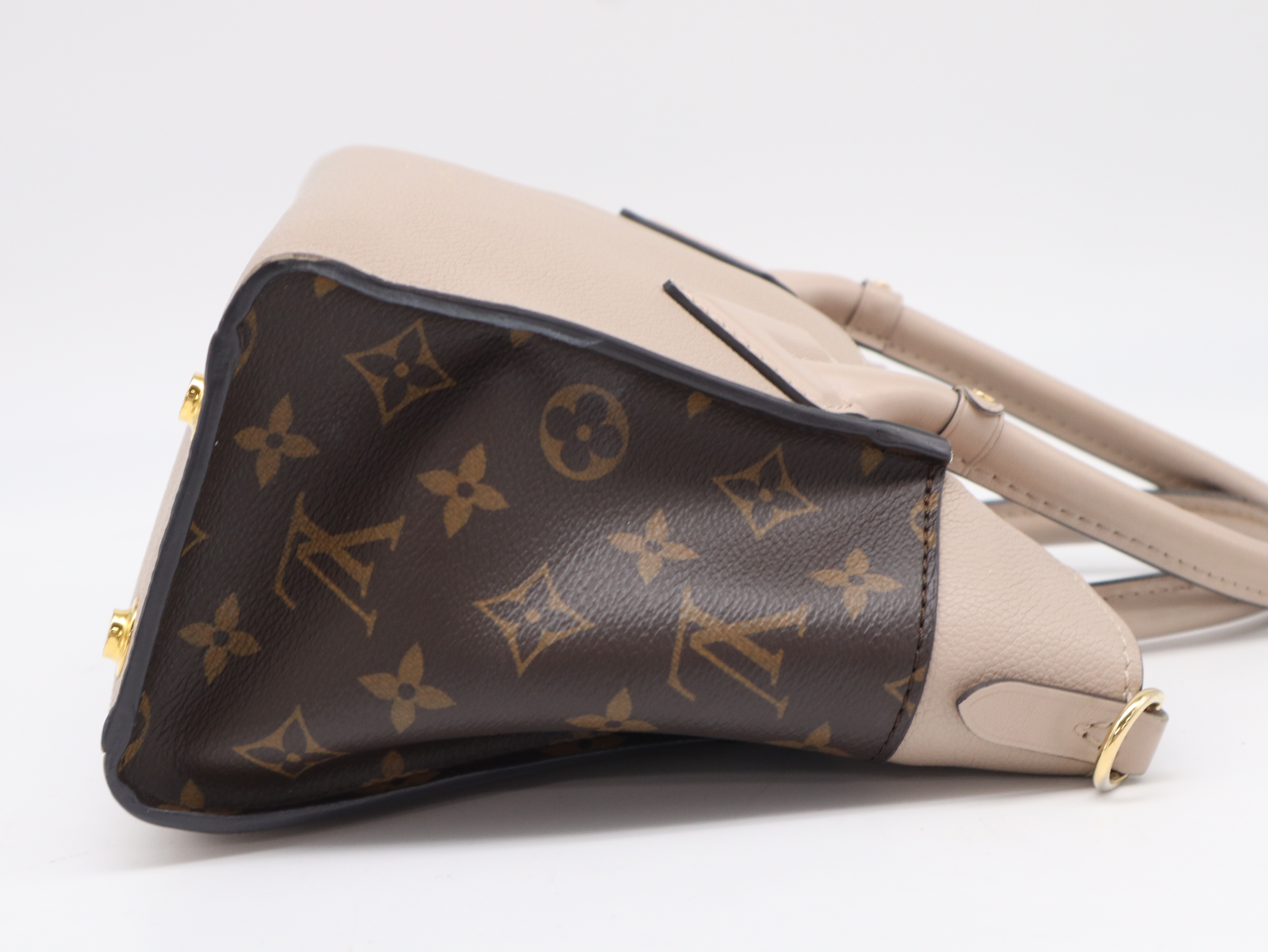 M57729 Calf Leather On My Side PM Greige Shoulder Bag with Shoulder Strap — view 4