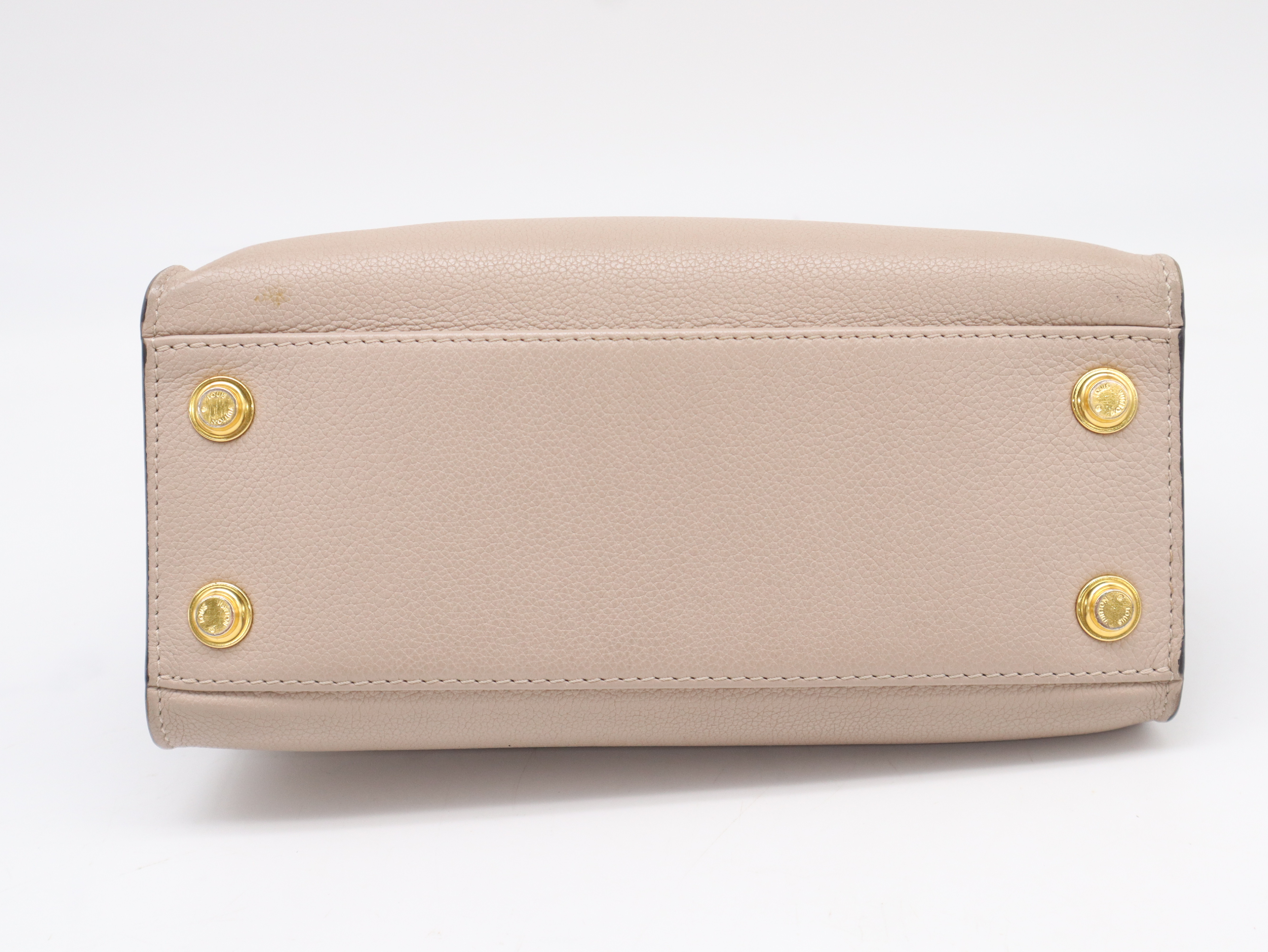 M57729 Calf Leather On My Side PM Greige Shoulder Bag with Shoulder Strap — view 5