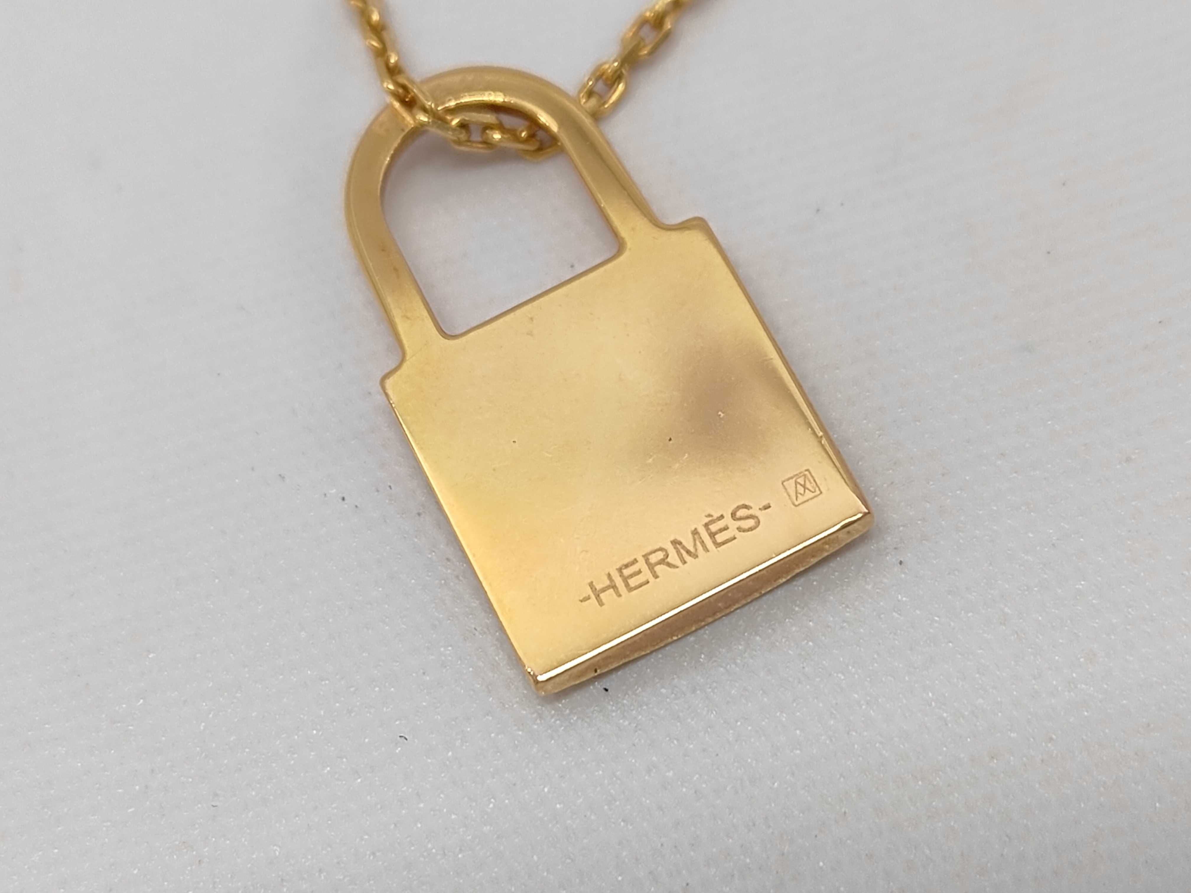 Okely Necklace/Y Engraved Necklace — view 6