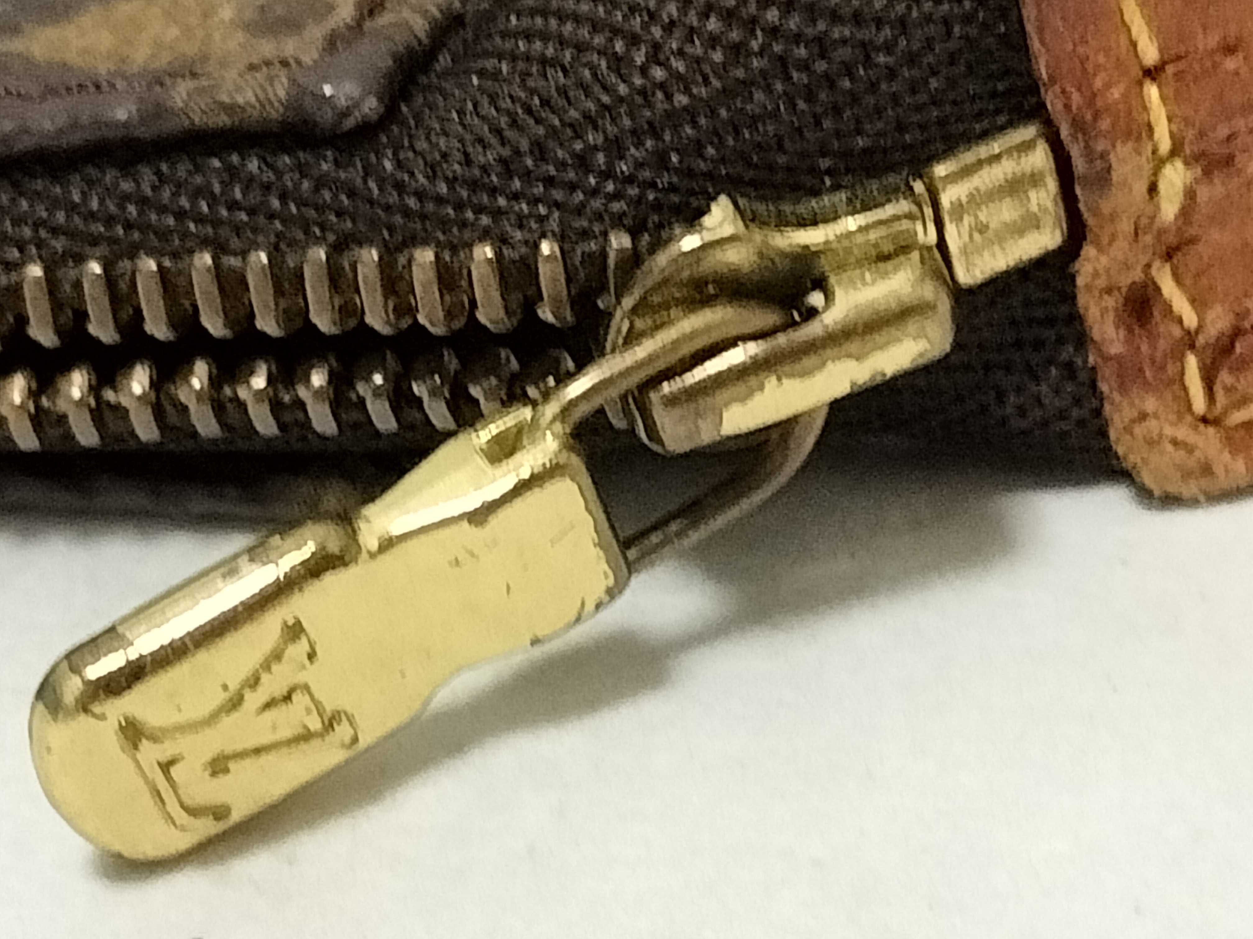 Monogram / Monogram / Pochette Accessoires (Old Model) — view 12