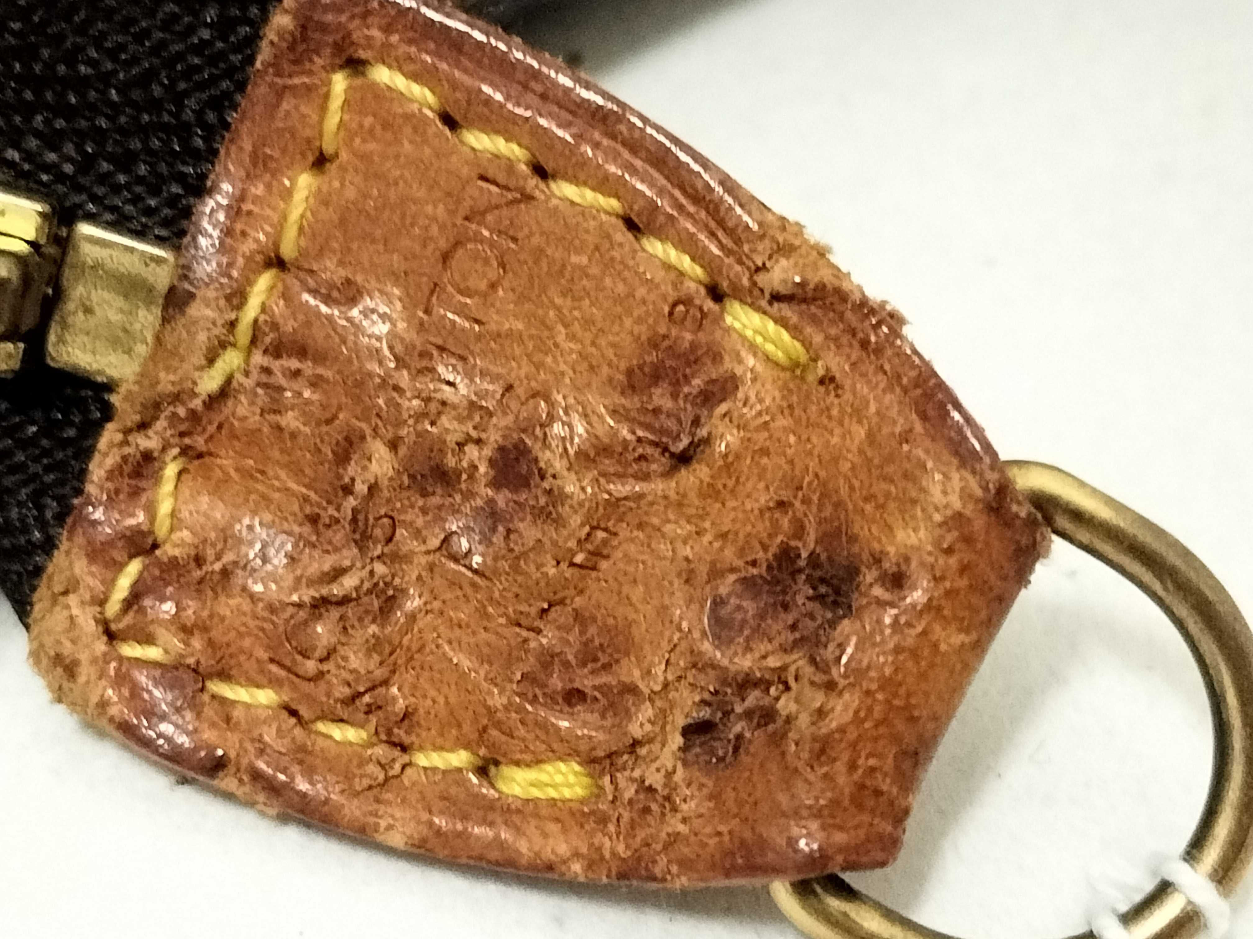 Monogram / Monogram / Pochette Accessoires (Old Model) — view 8