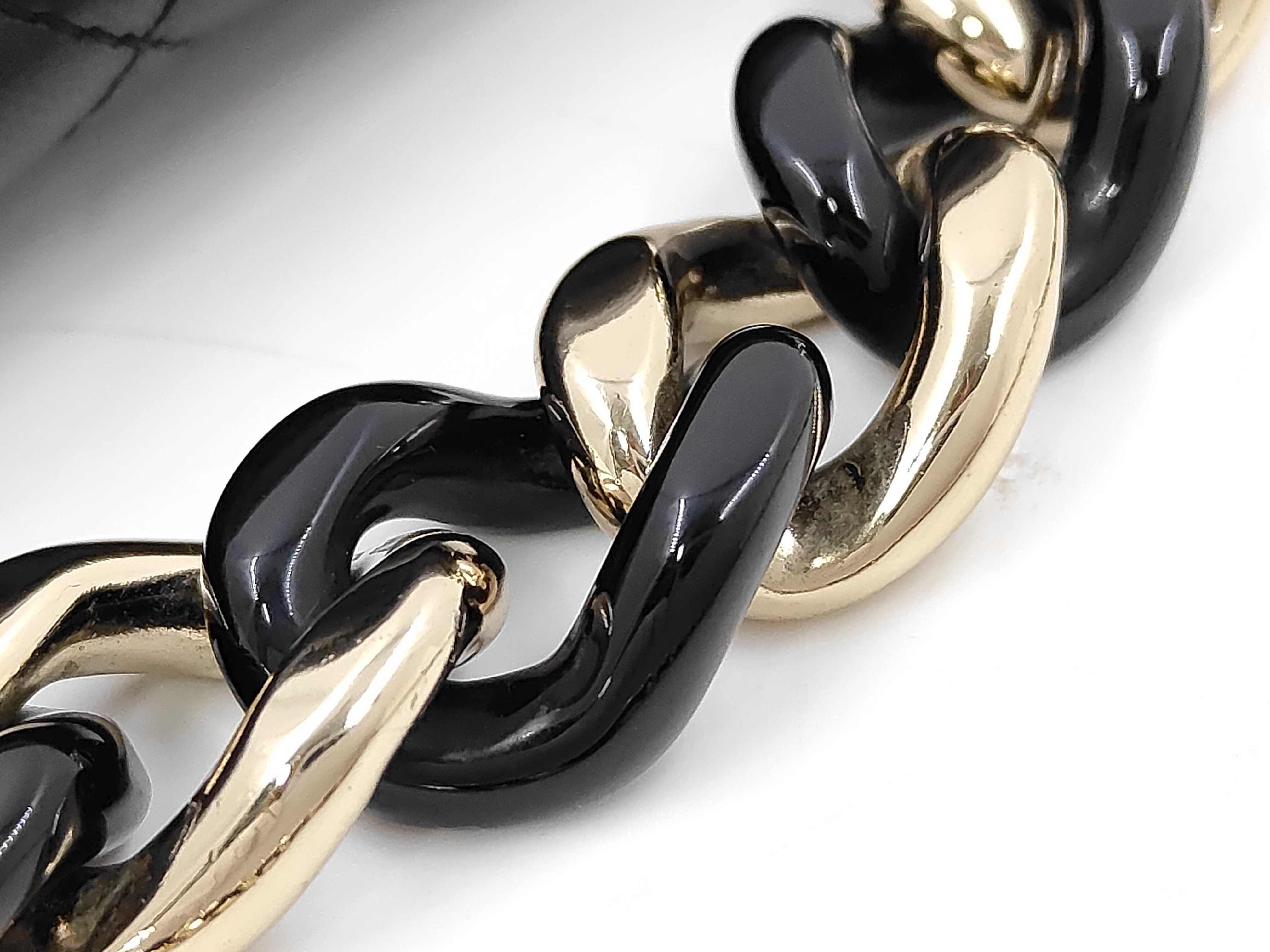 Matelassé Chain Shoulder Bag — view 5