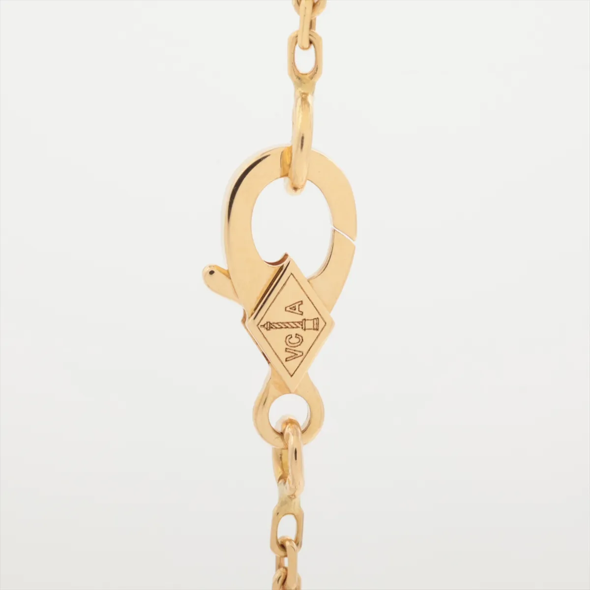 Vintage Alhambra Shell Necklace, 750 (Yellow Gold), 5.0g, JE904244. Features: Damaged hallmark, — view 3