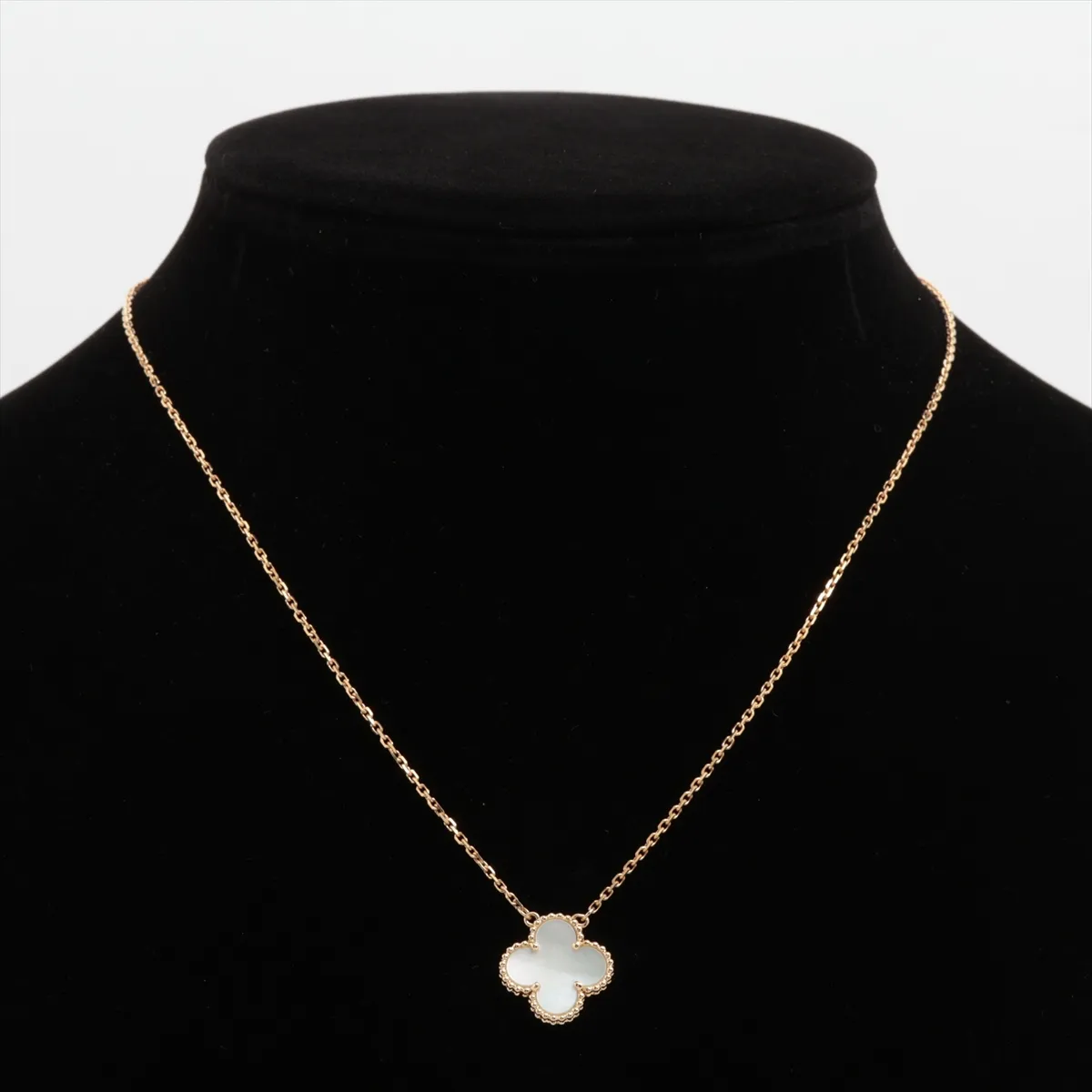 Vintage Alhambra Shell Necklace, 750 (Yellow Gold), 5.0g, JE904244. Features: Damaged hallmark, — view 5