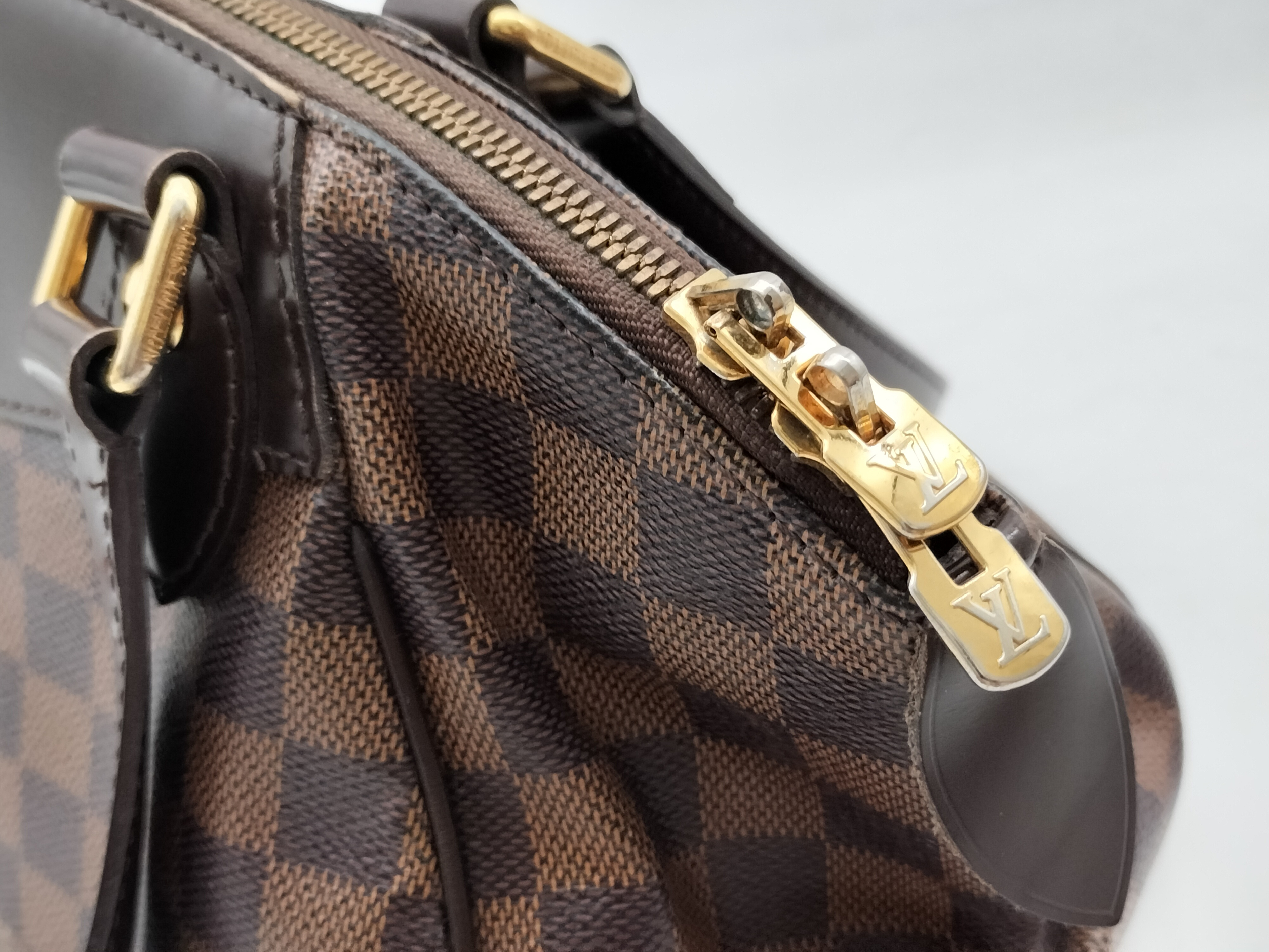 Damier Verona PM N41117 Padlock Key Clochette Handbag — view 9