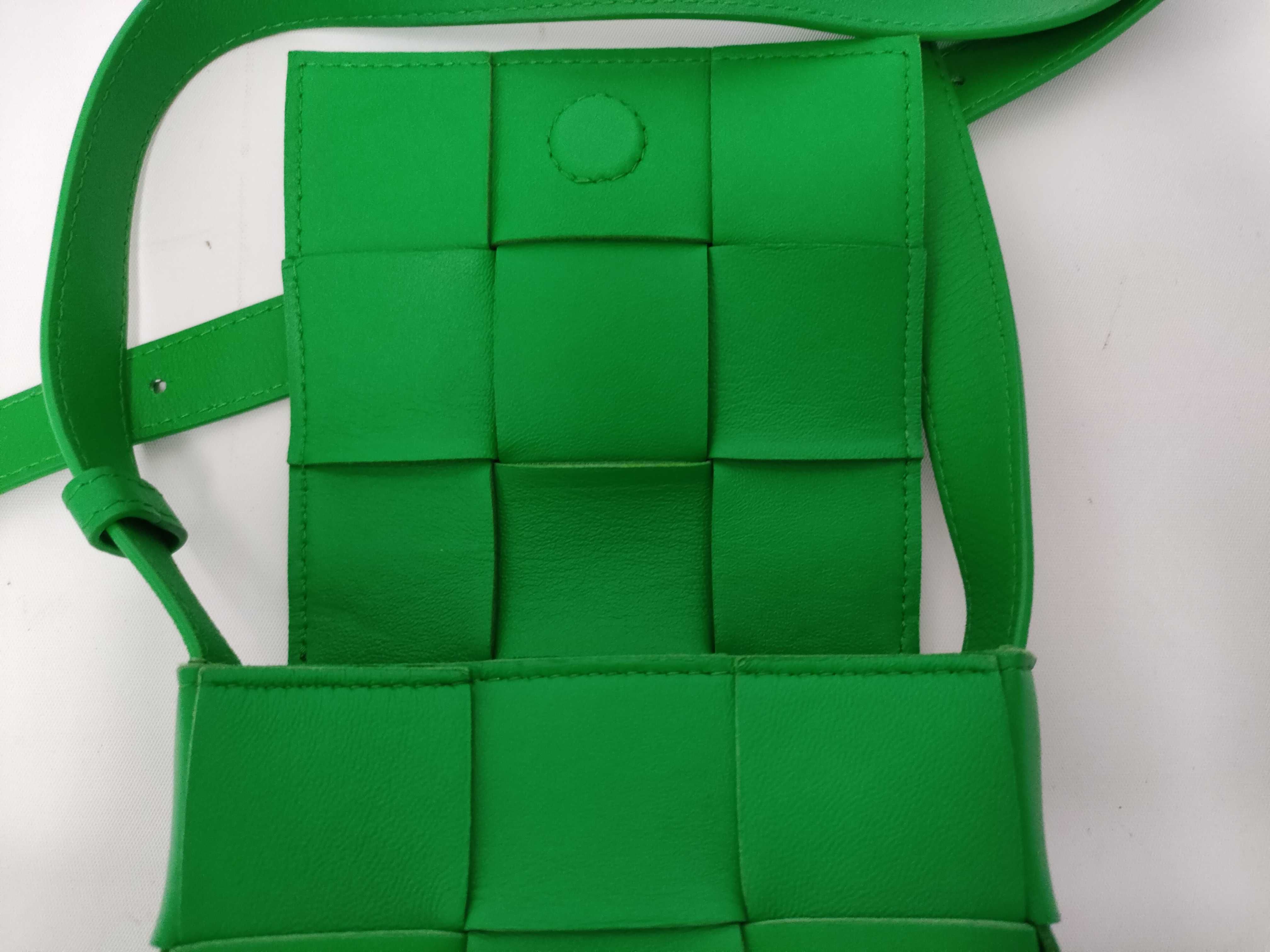 Intrecciato Candy Cassette Intrecciato Shoulder Bag — view 9