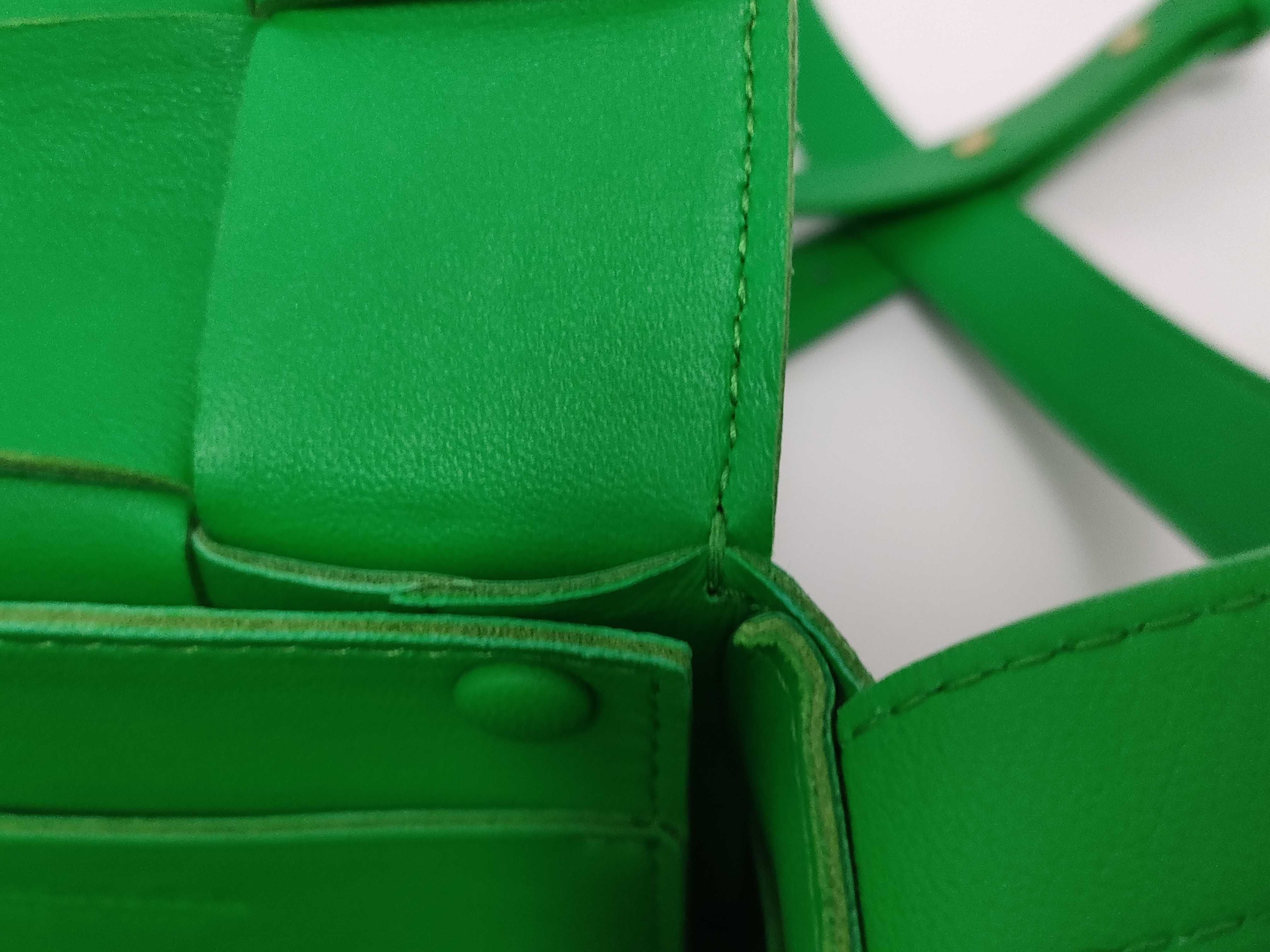 Intrecciato Candy Cassette Intrecciato Shoulder Bag — view 10
