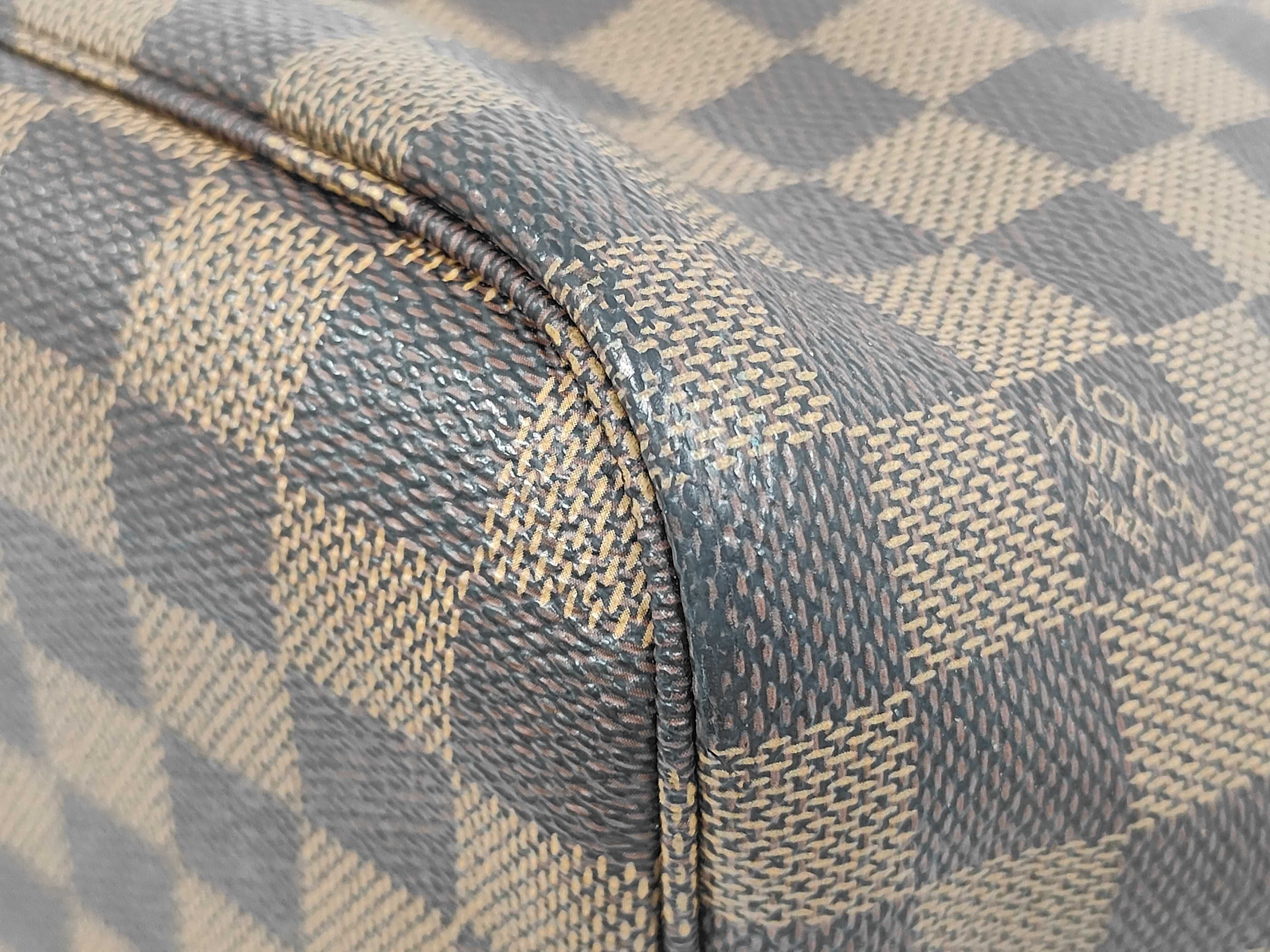 Neverfull Damier Handbag Shoulder Bag — view 4