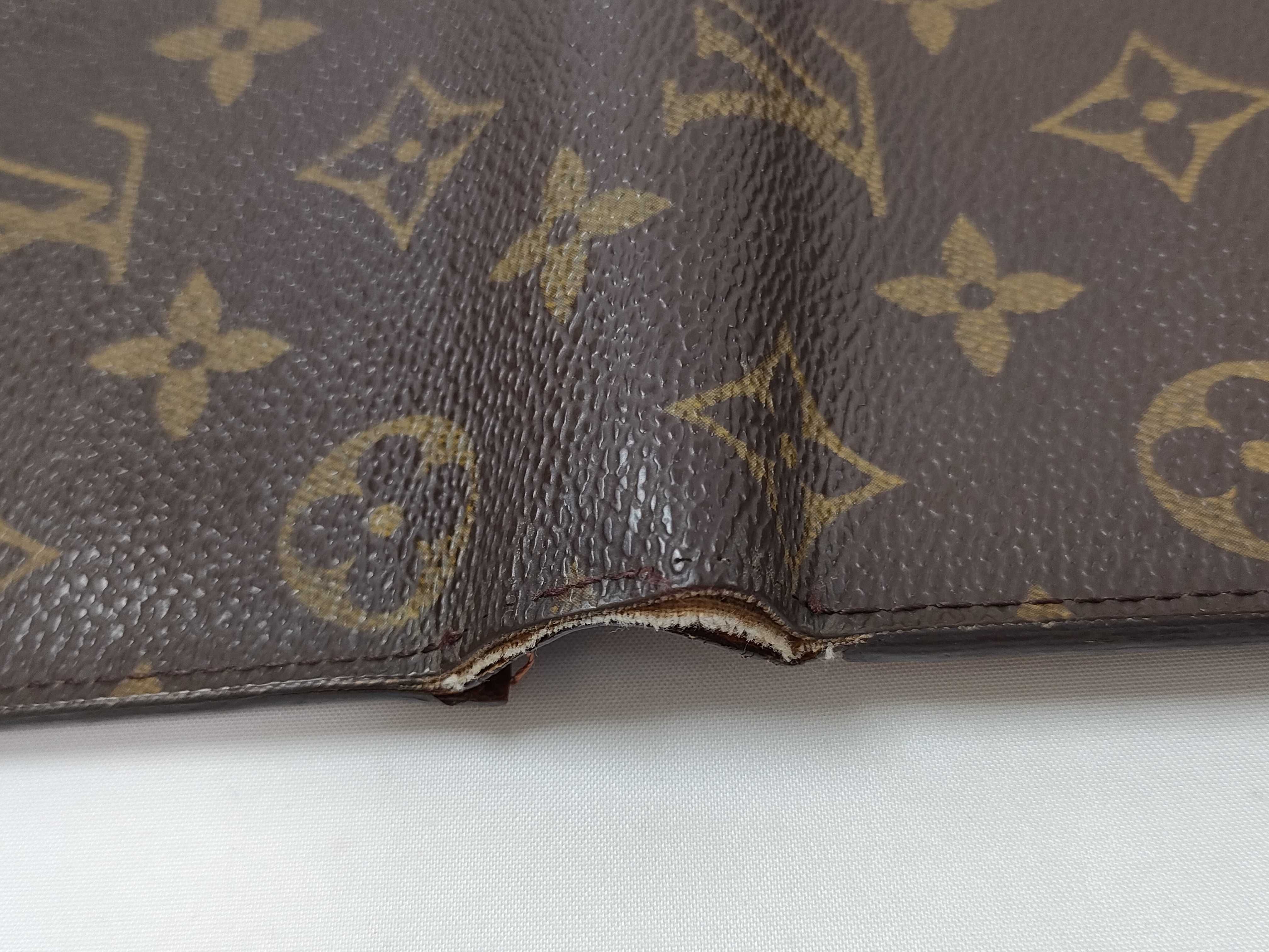 Monogram LV Monogram Pochette Passeport M60135/CA0071 Wallet — view 15