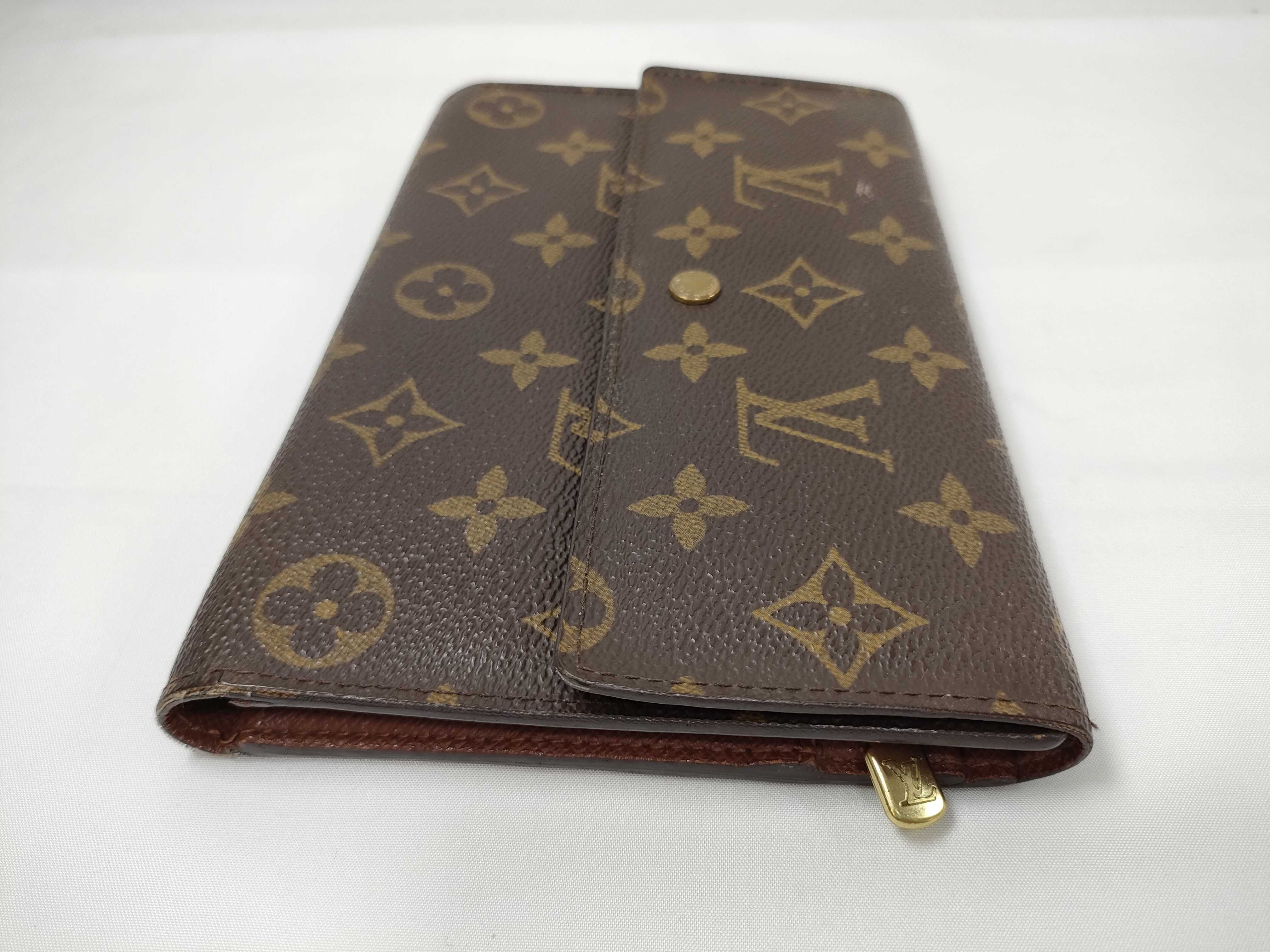 Monogram LV Monogram Pochette Passeport M60135/CA0071 Wallet — view 4