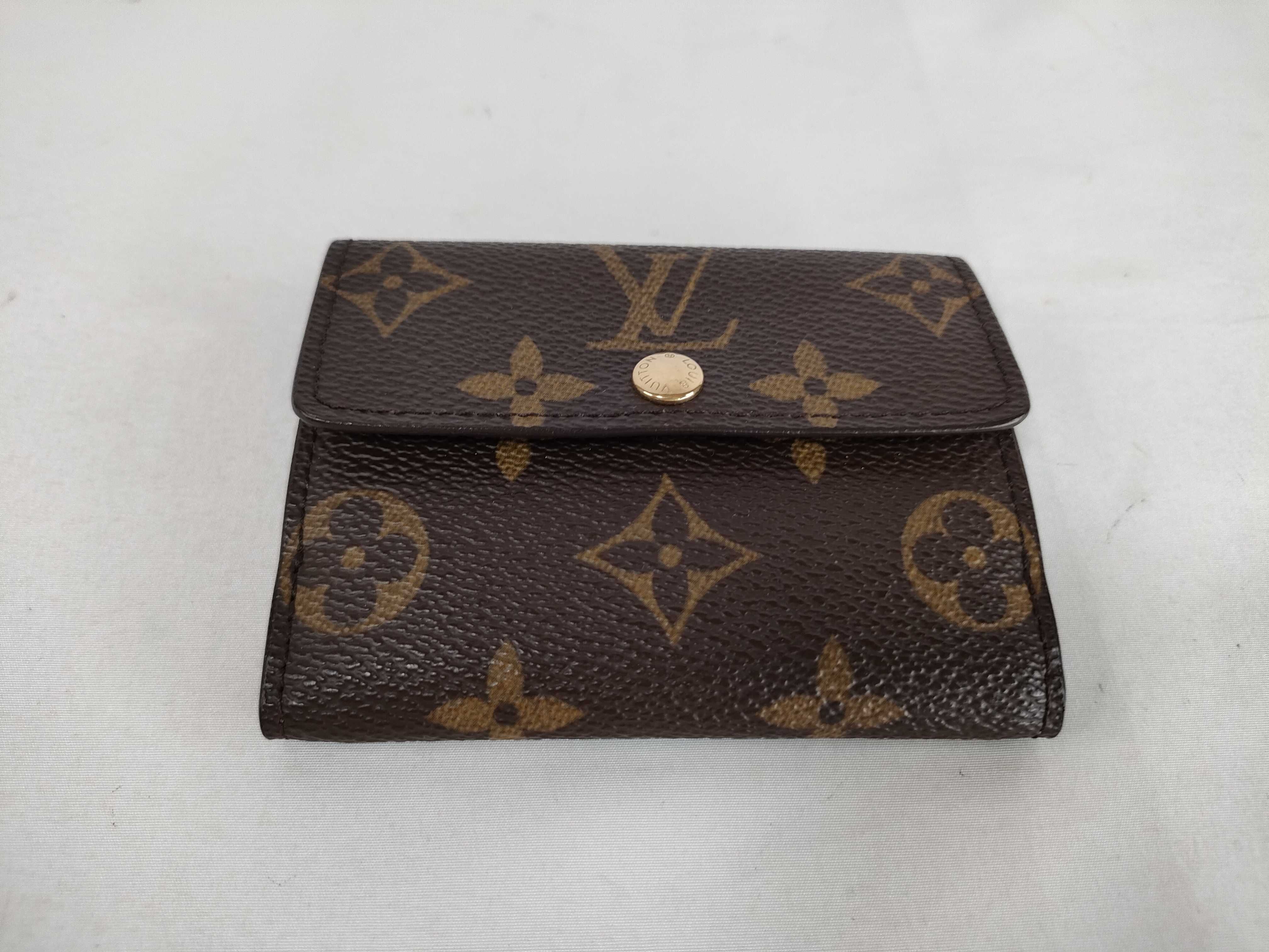 Monogram M61927 Ludlow Coin Case — view 3