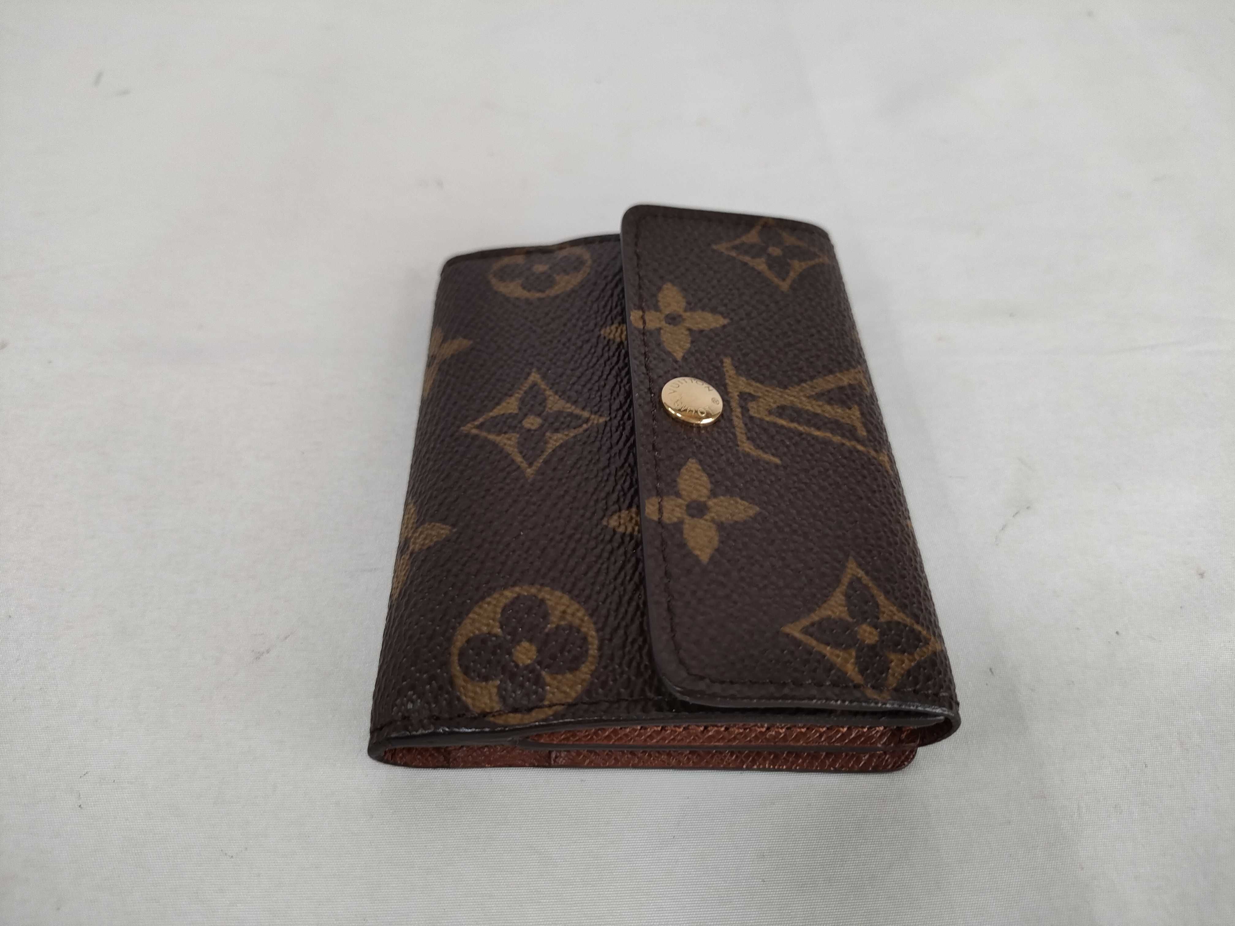 Monogram M61927 Ludlow Coin Case — view 5