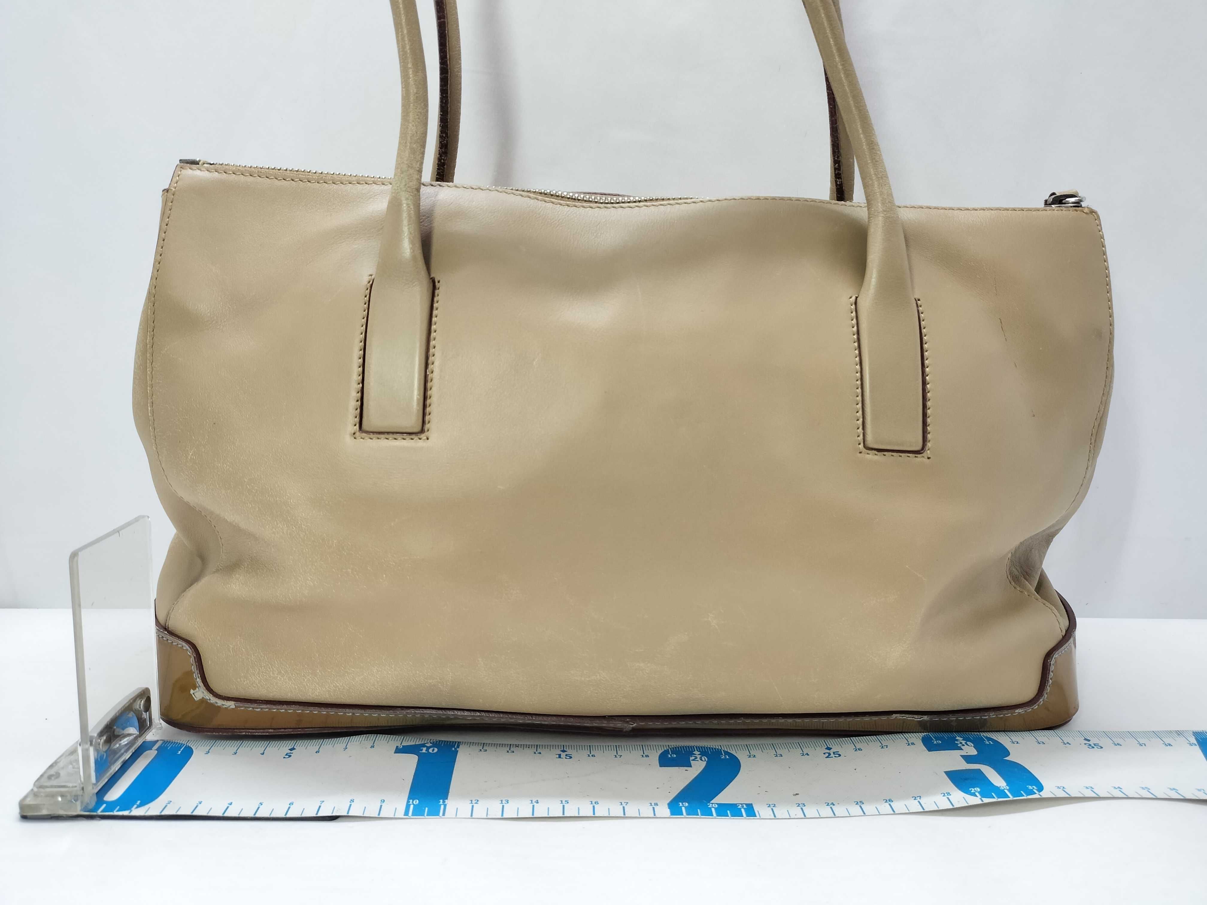 leather handbag, white, no tag, tote bag — view 2