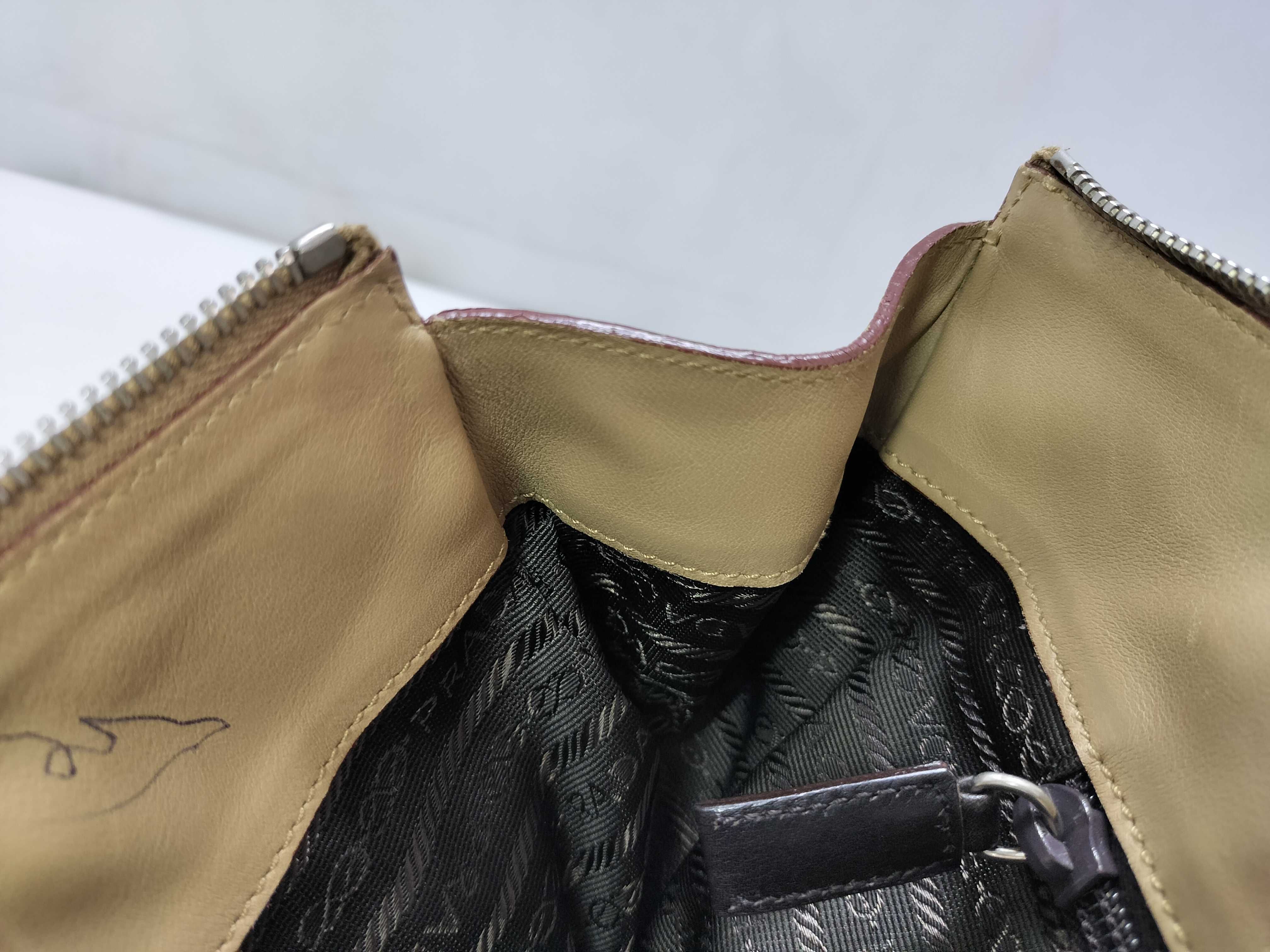leather handbag, white, no tag, tote bag — view 13