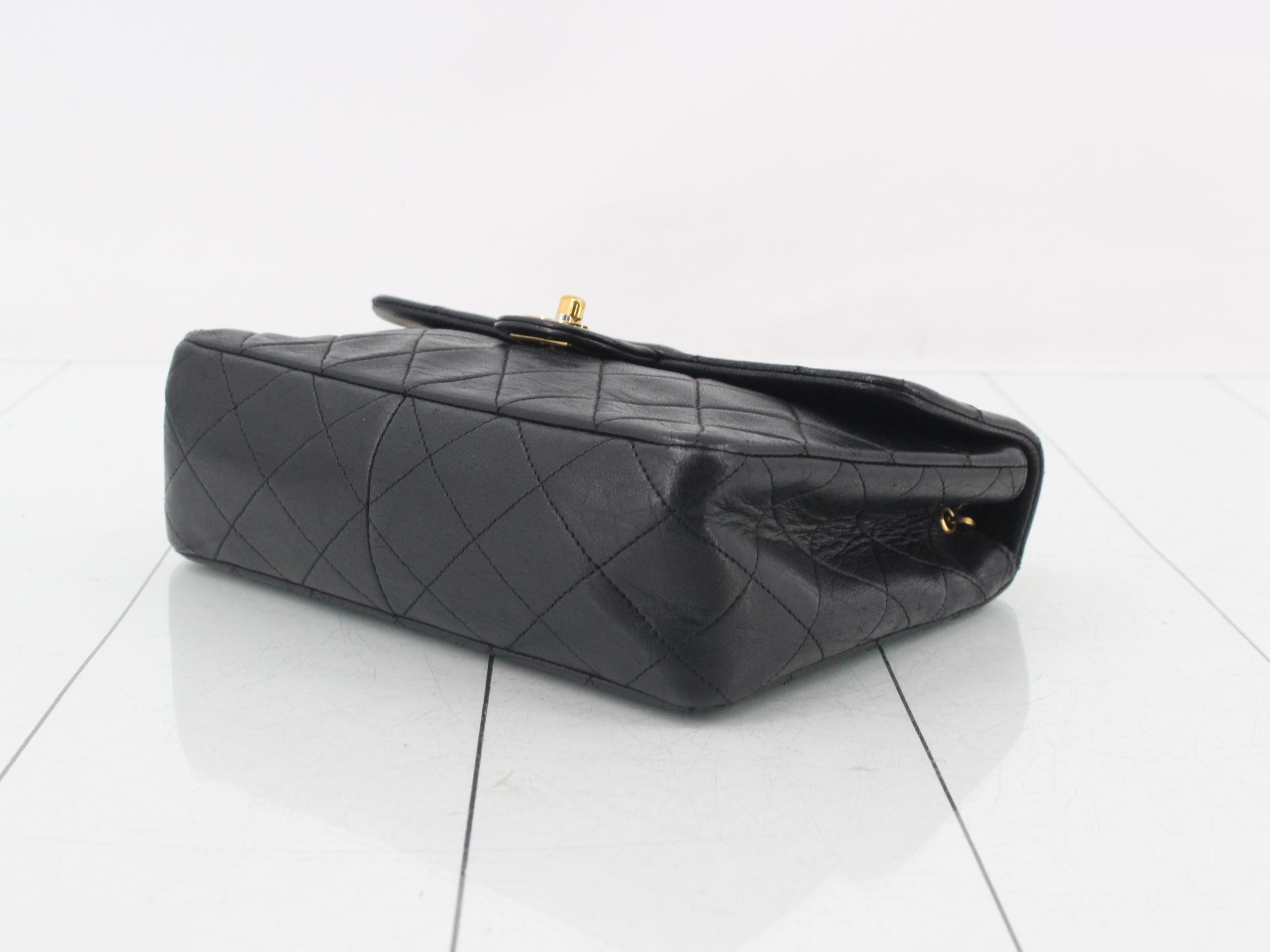 Matelassé Chain Shoulder Bag with Gold Coco Mark — view 6
