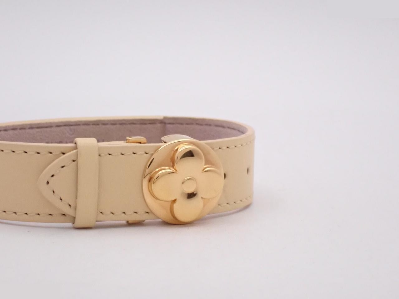 Brassle Vu Good Luck Bracelet, Vanilla, Wrist circumference approximately 17cm — view 3