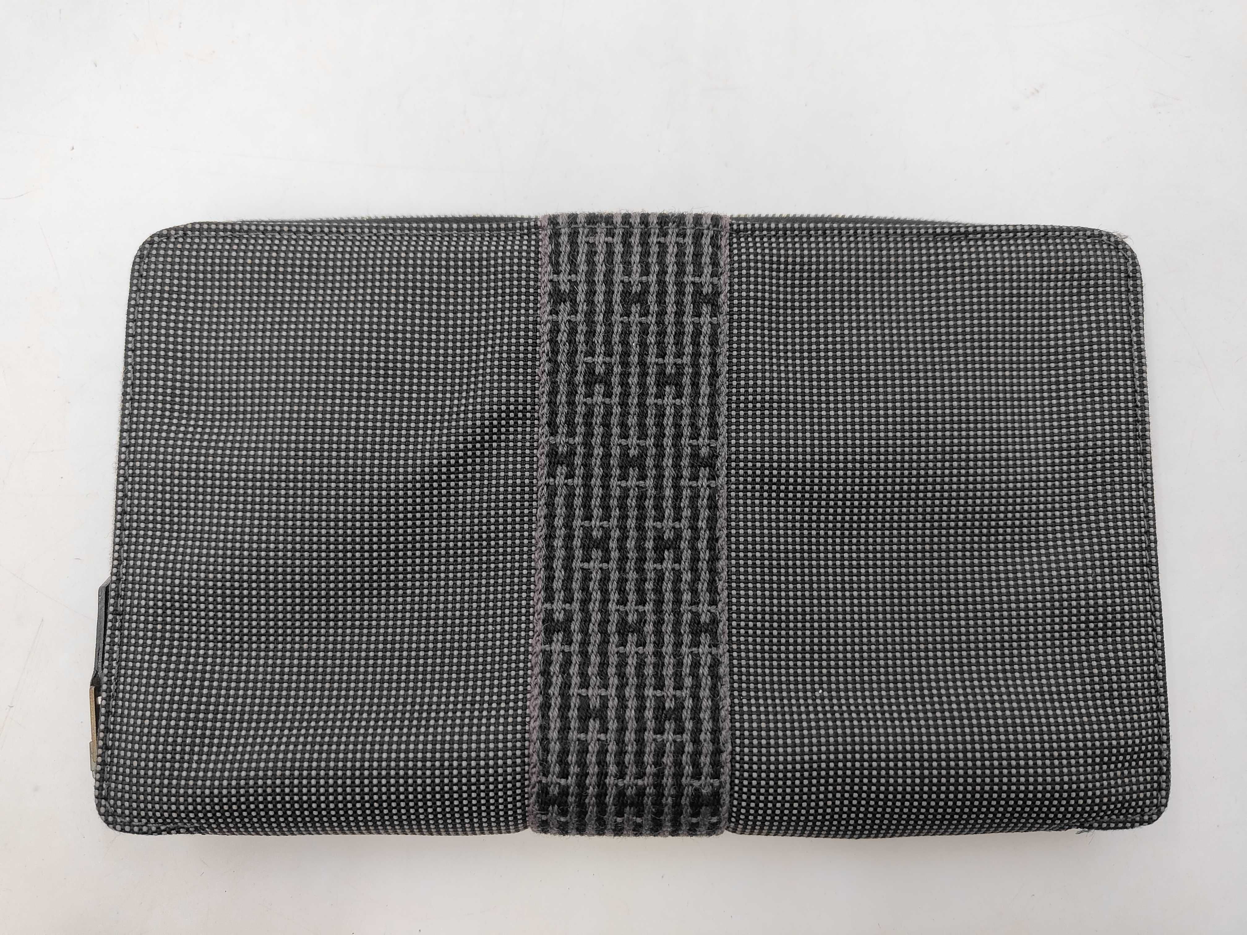 clutch bag