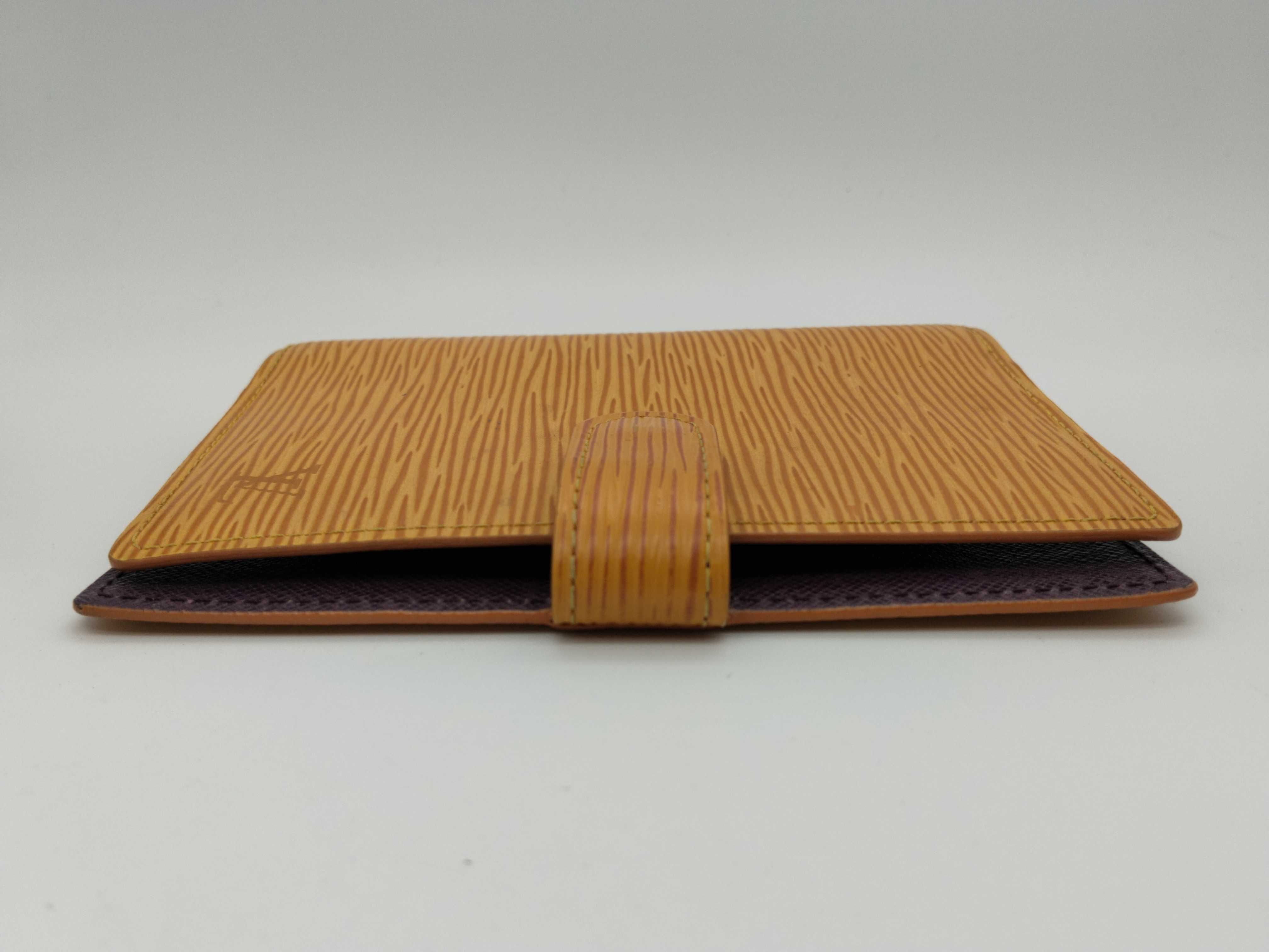 LV Epi Agenda PM R20059 Notebook Cover — view 6