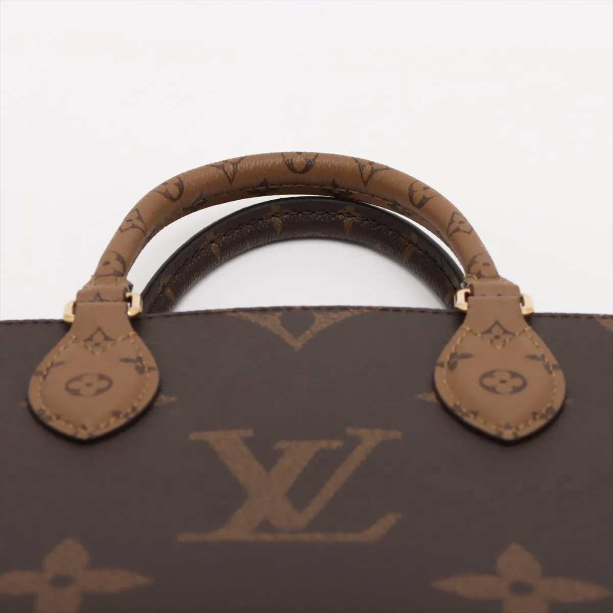 Monogram Giant Reverse OnTheGo PM M46373 Brown (RFID detected) — view 6