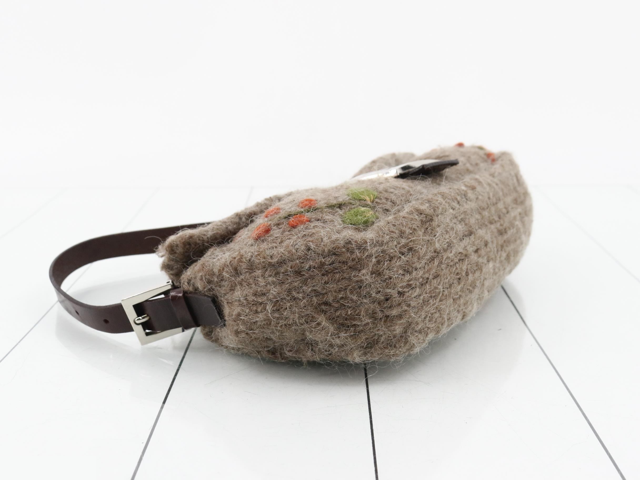 Mamma Bucket Wool Shoulder Bag — view 5