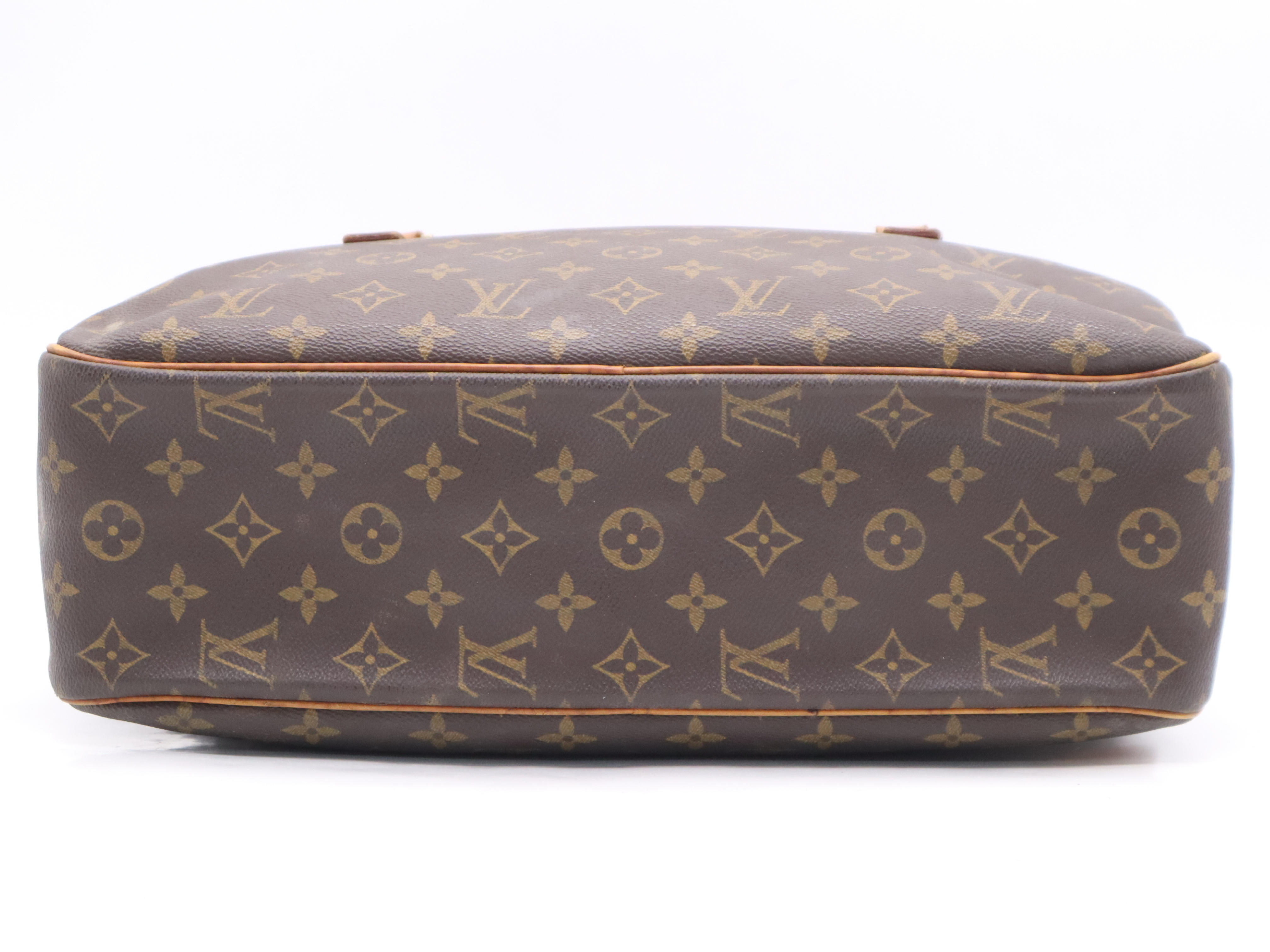 M51181 Monogram Cite GM Shoulder Bag — view 4