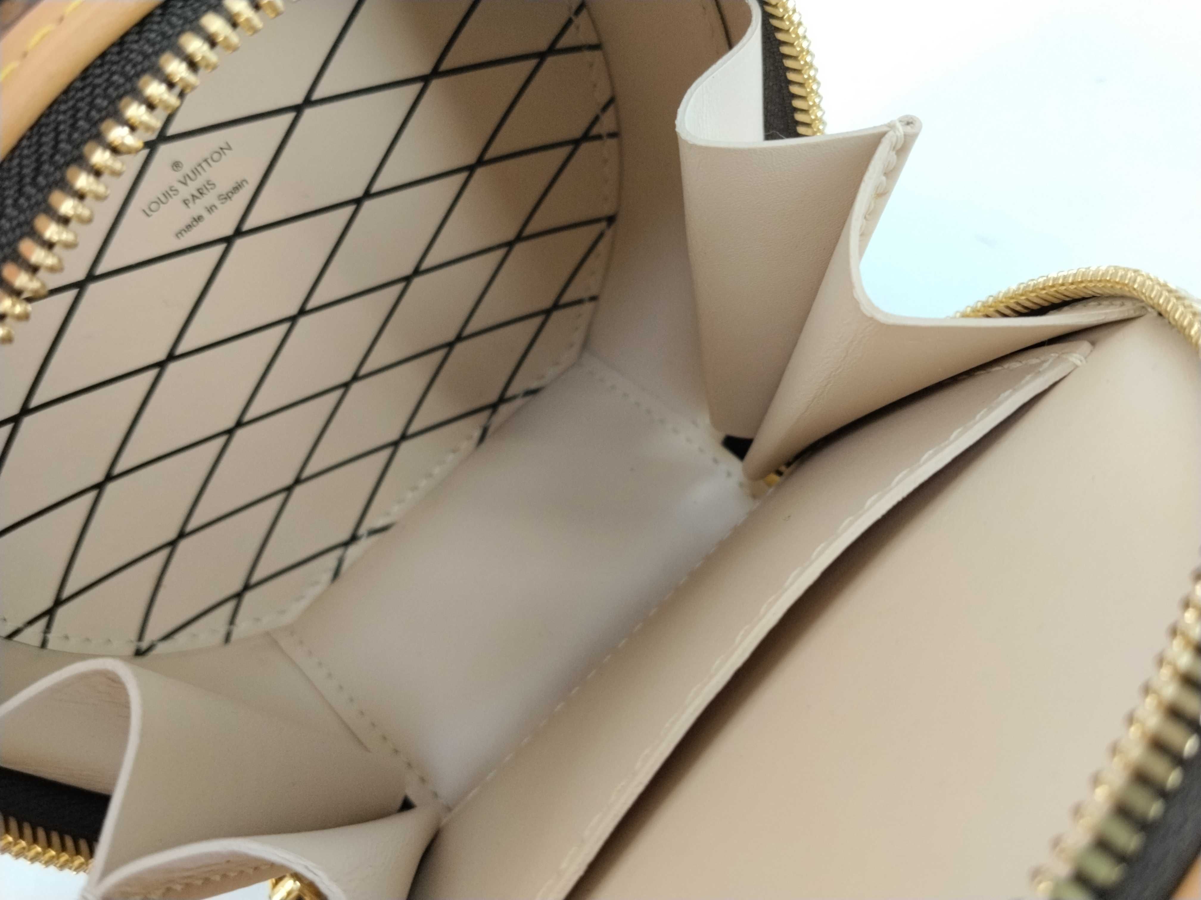 Monogram Bag Mini Boite Chapeau M83575 Handbag — view 8