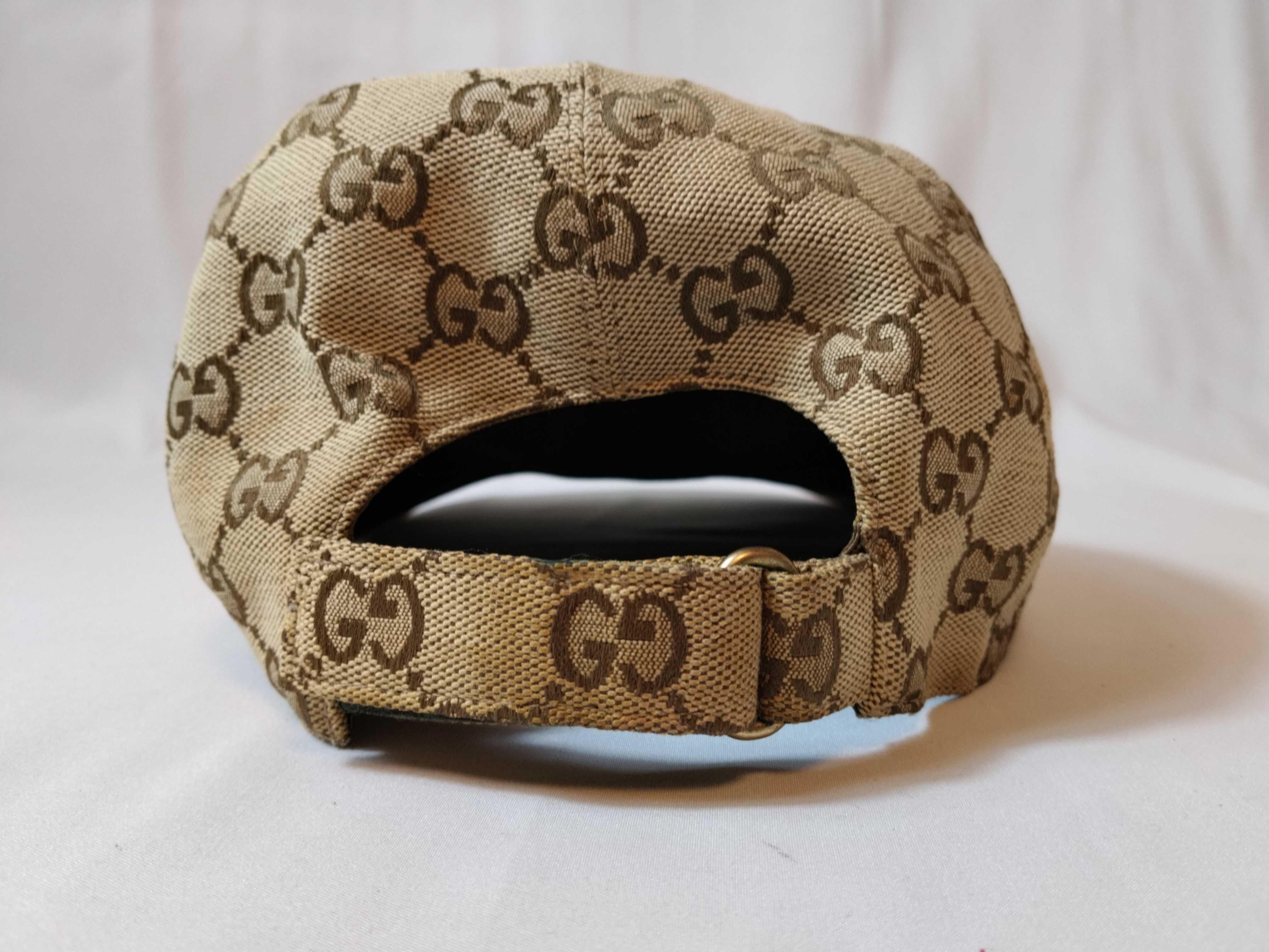 GG Canvas Cap with Logo and Other Accessories — view 3