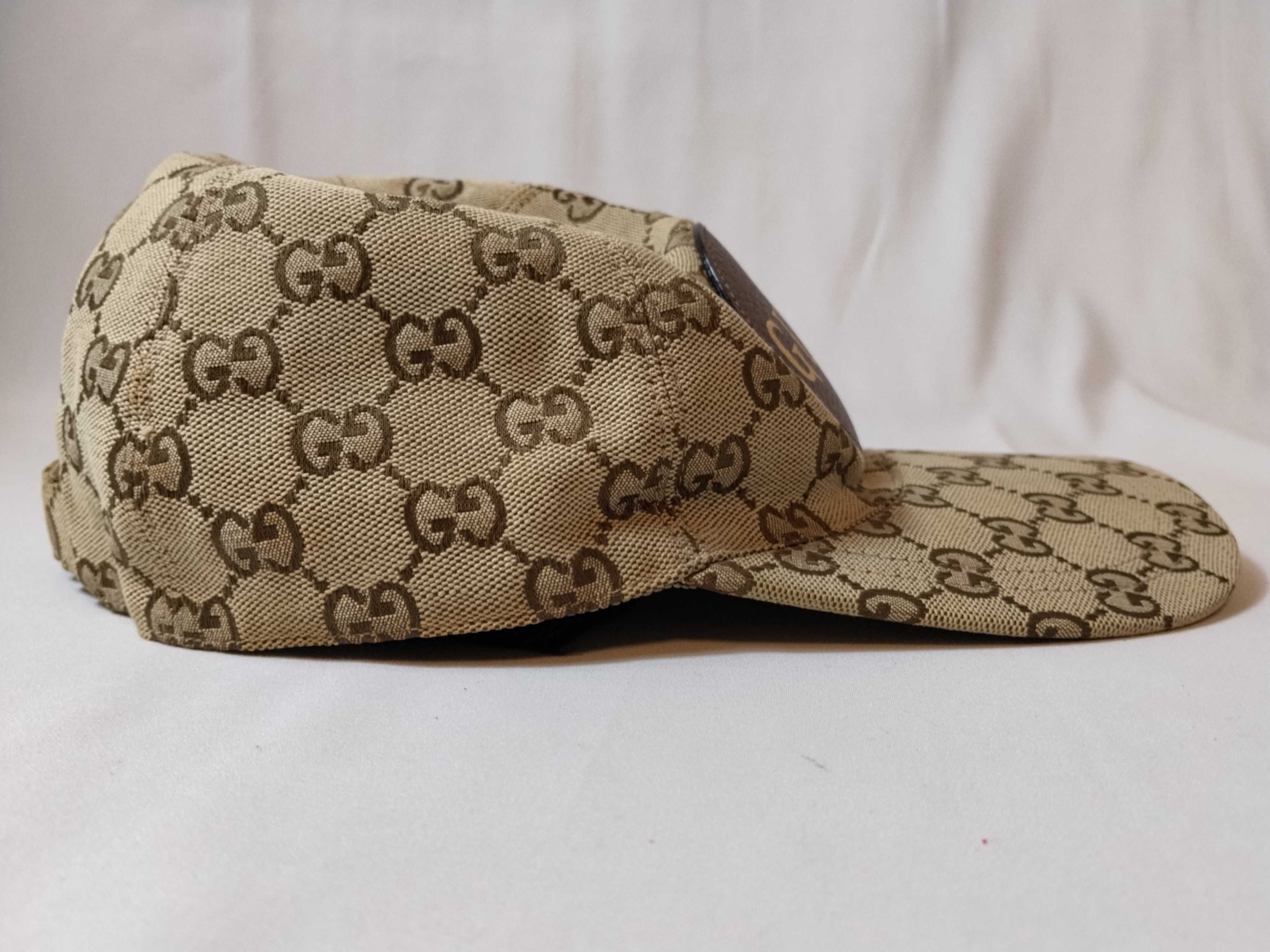 GG Canvas Cap with Logo and Other Accessories — view 4