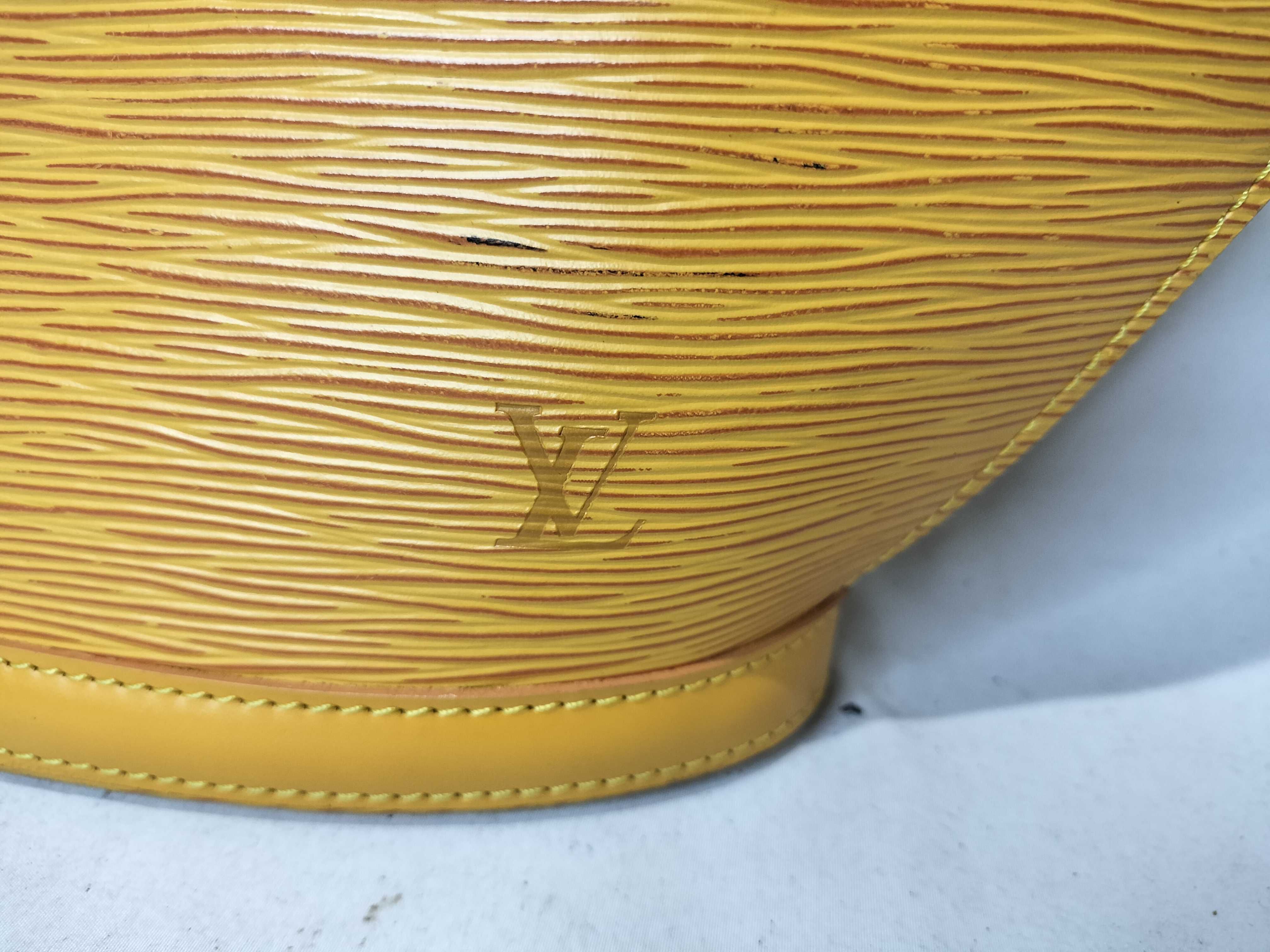 Epi Saint Jacques Handbag — view 2