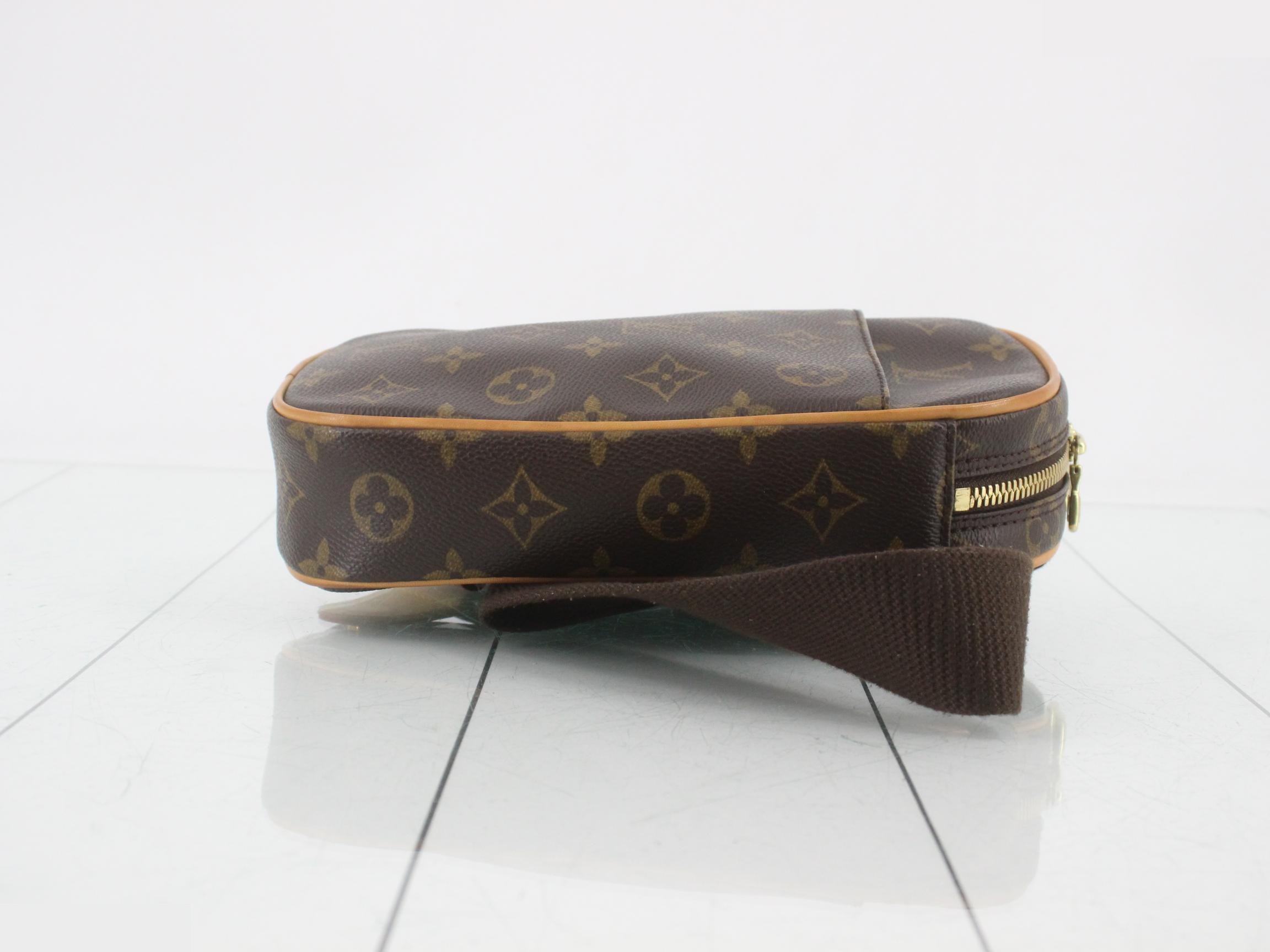 Pochette Gange — view 3