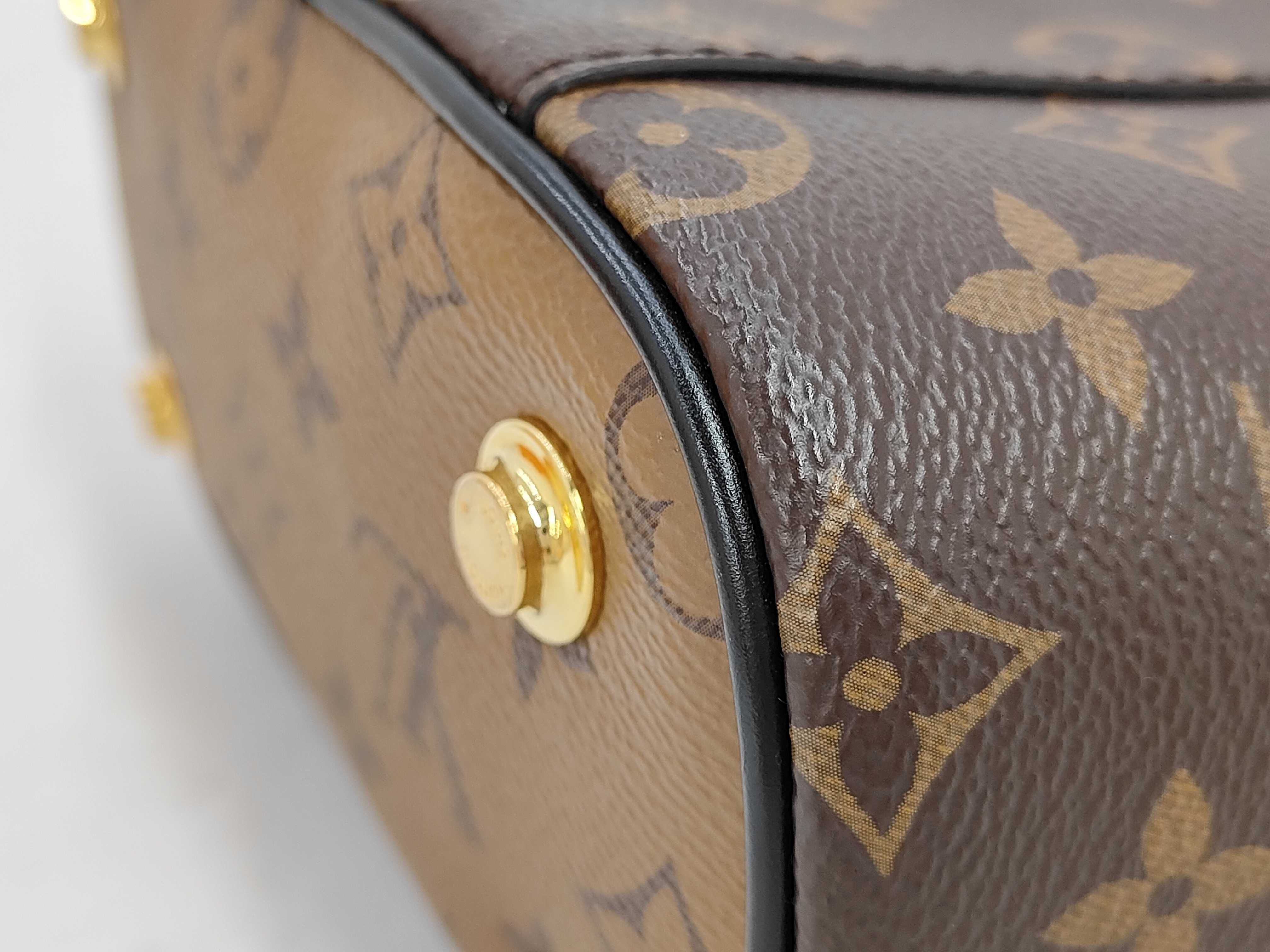 Vanity Shoulder Bag — view 4