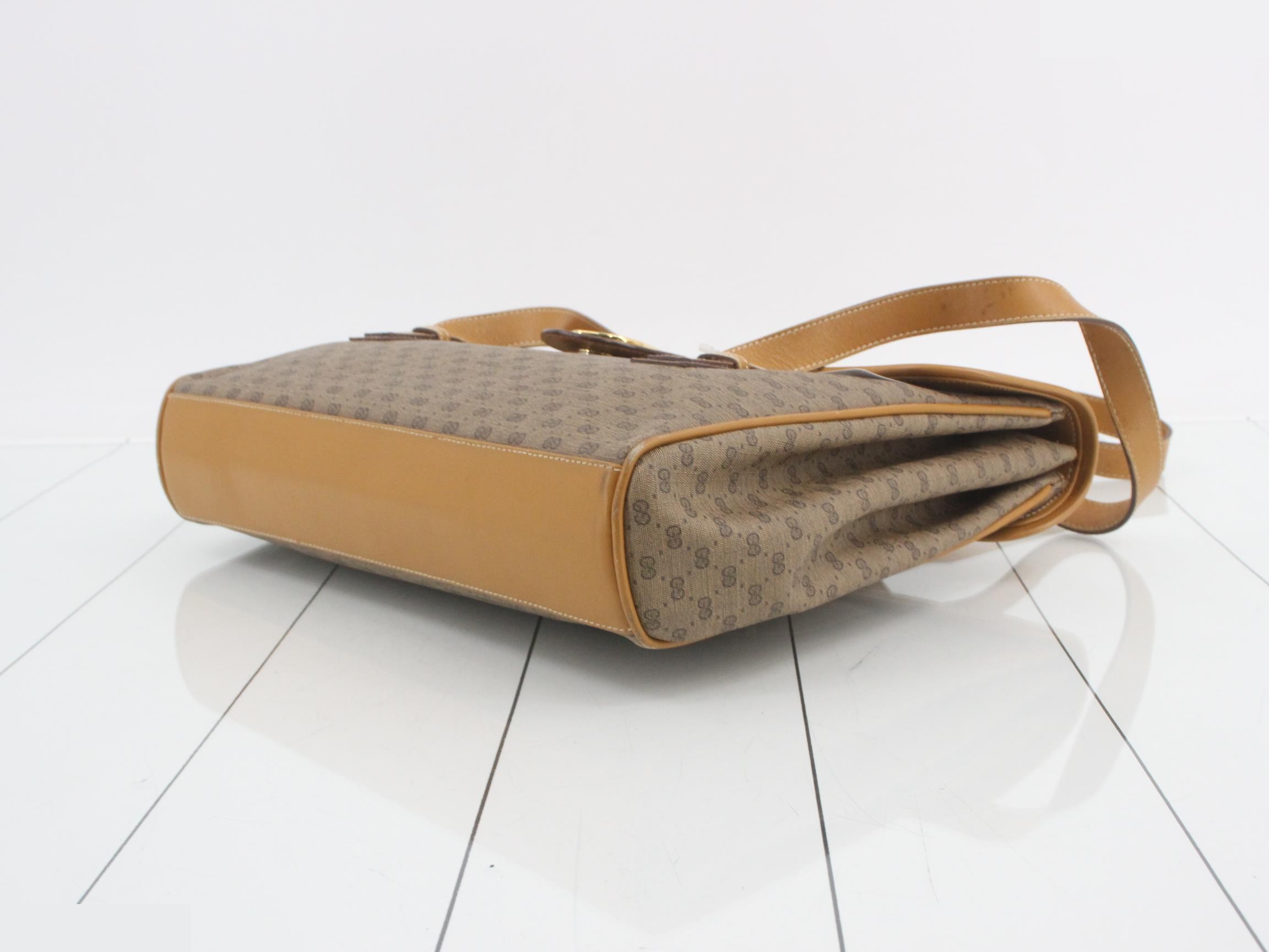 Old Gucci, GG pattern — view 6
