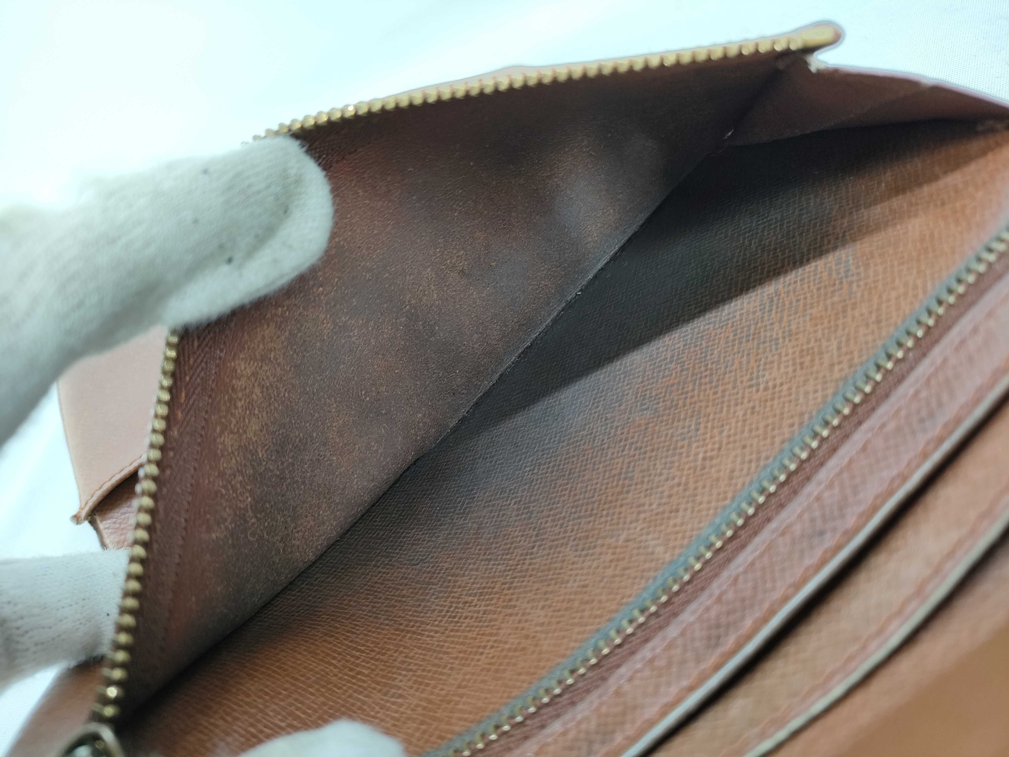 Monogram LV Pochette Passport Wallet — view 9