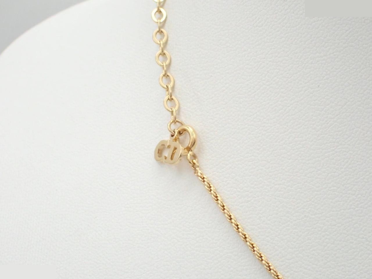 Other lines: Precious metals, necklaces, pendants — view 2