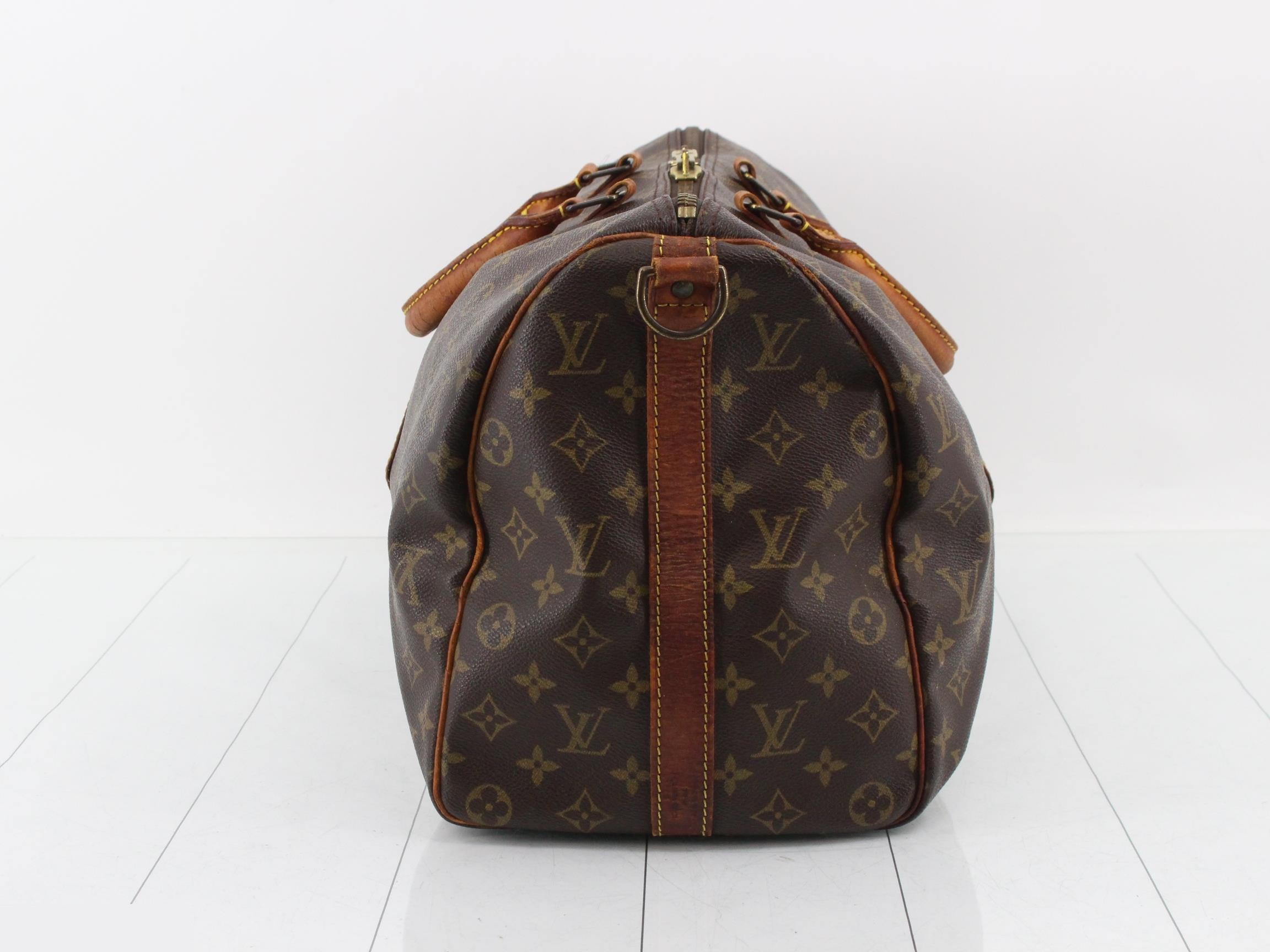 Speedy 40 with strap — view 4