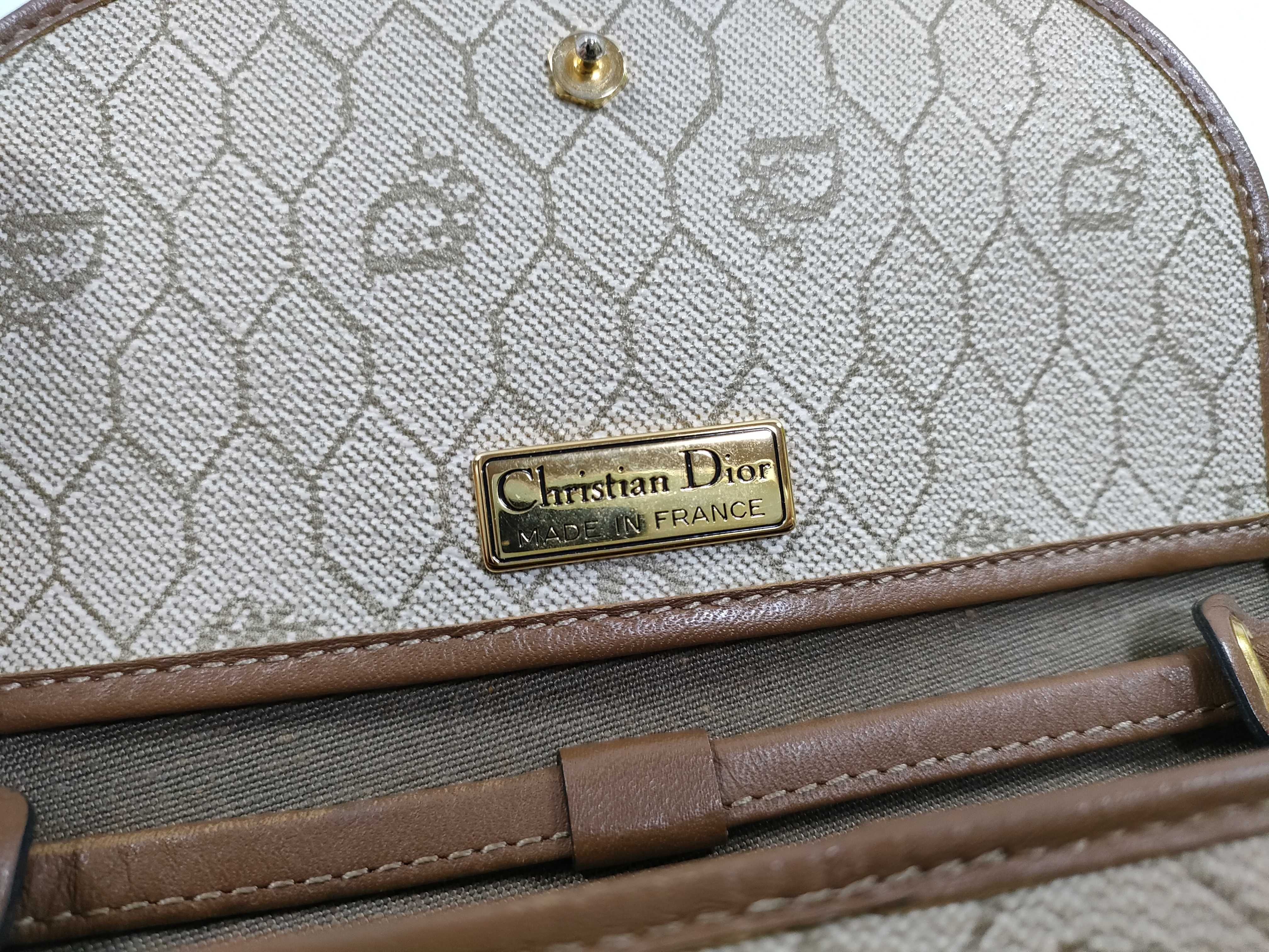 Honeycomb Shoulder Bag — view 9