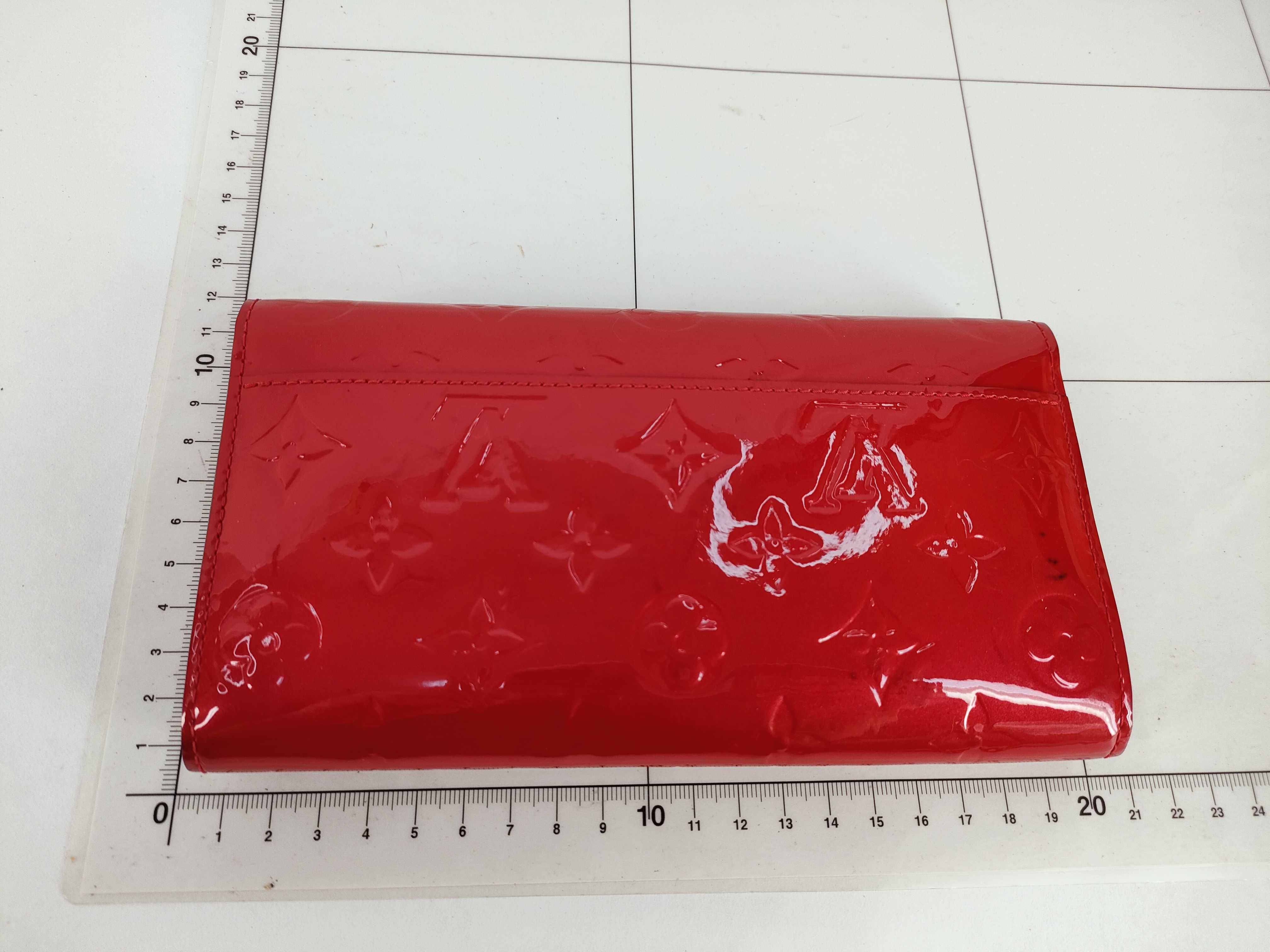 Vernis / Monogram / Portefeuille Sarah / M90208 / TS0168 / Long Wallet / Enamel Wallet — view 2