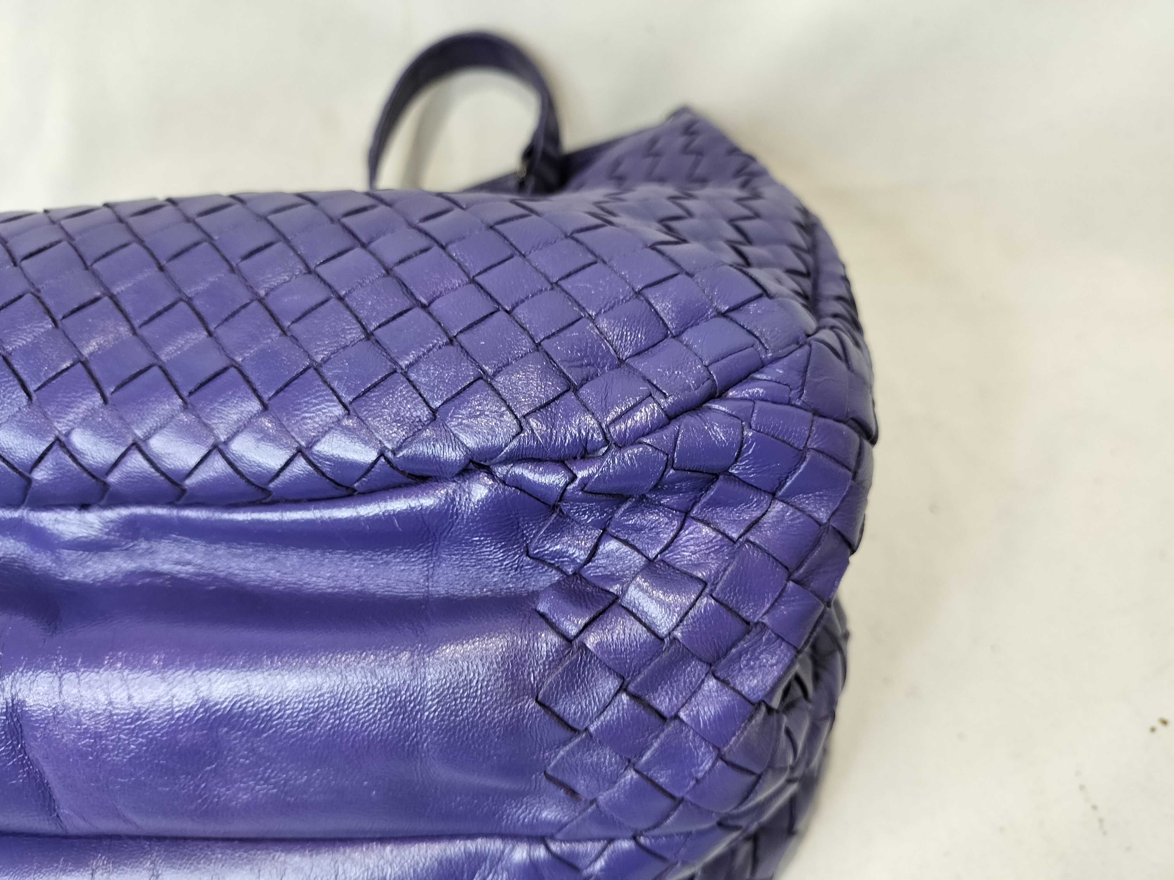 Intrecciato Campana Tote Bag (Handbag with large pen marks) — view 6