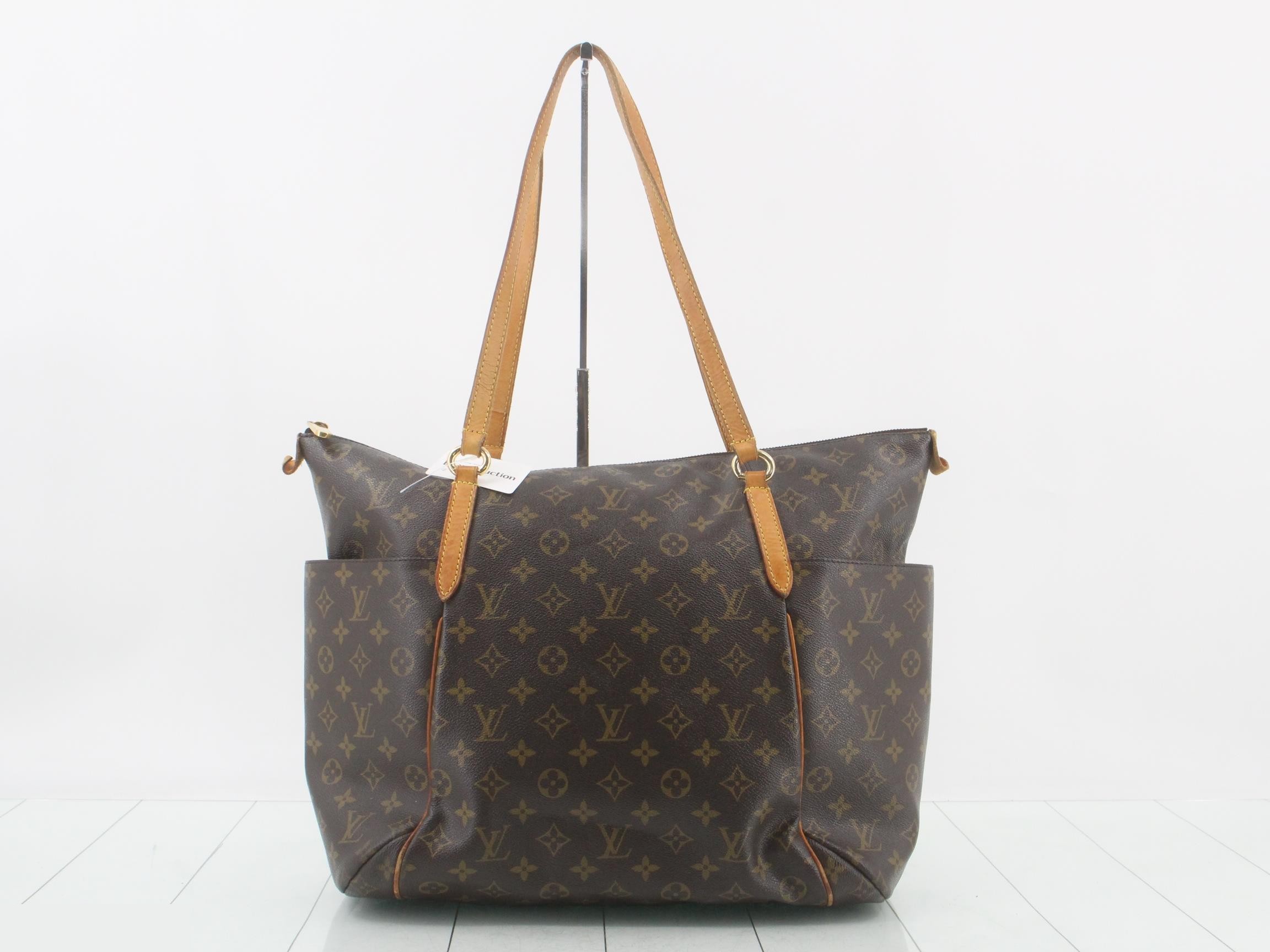 Monogram Totally