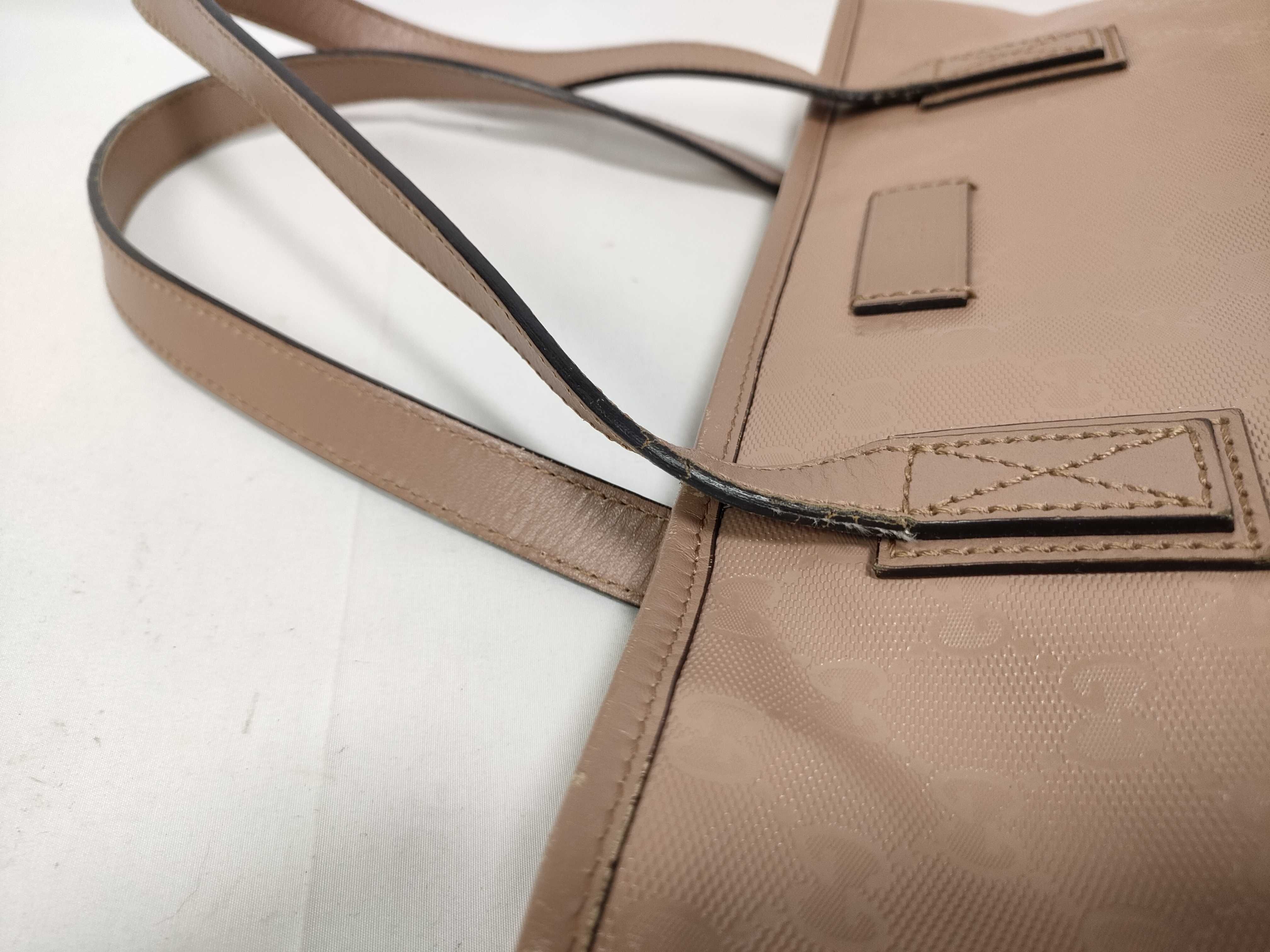 GG Supreme Tote Bag — view 6