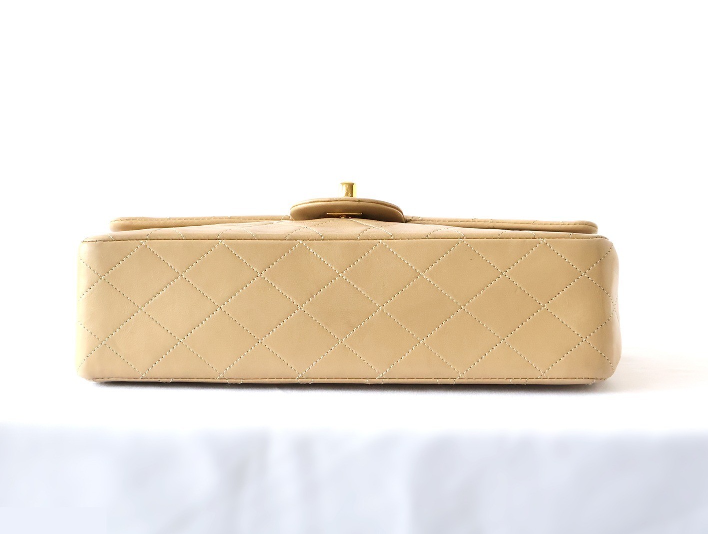 Matelassé 25 Lambskin Double Flap Double Chain Shoulder Bag, Beige — view 5
