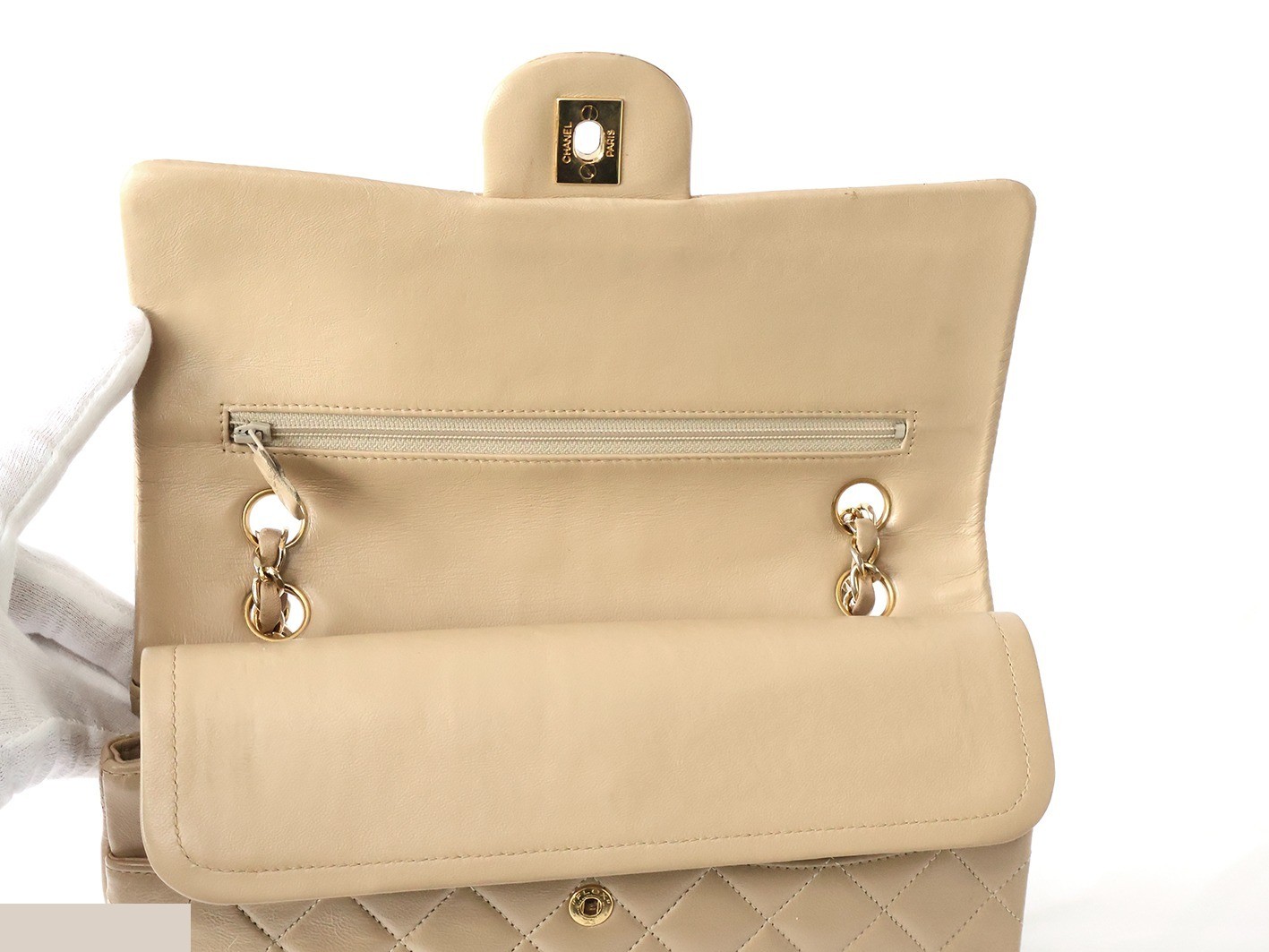 Matelassé 25 Lambskin Double Flap Double Chain Shoulder Bag, Beige — view 10