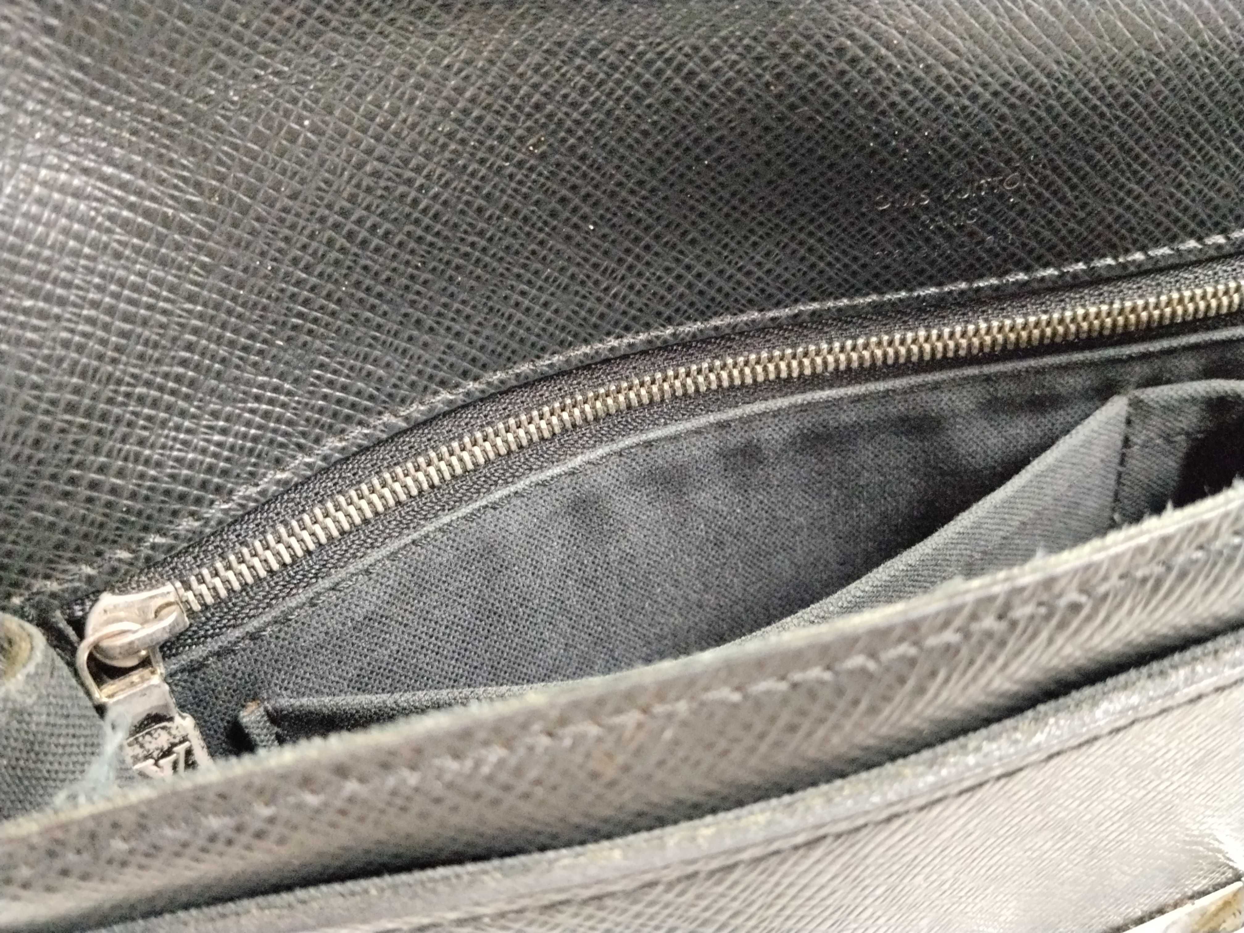 Taiga Clutch Bag — view 14