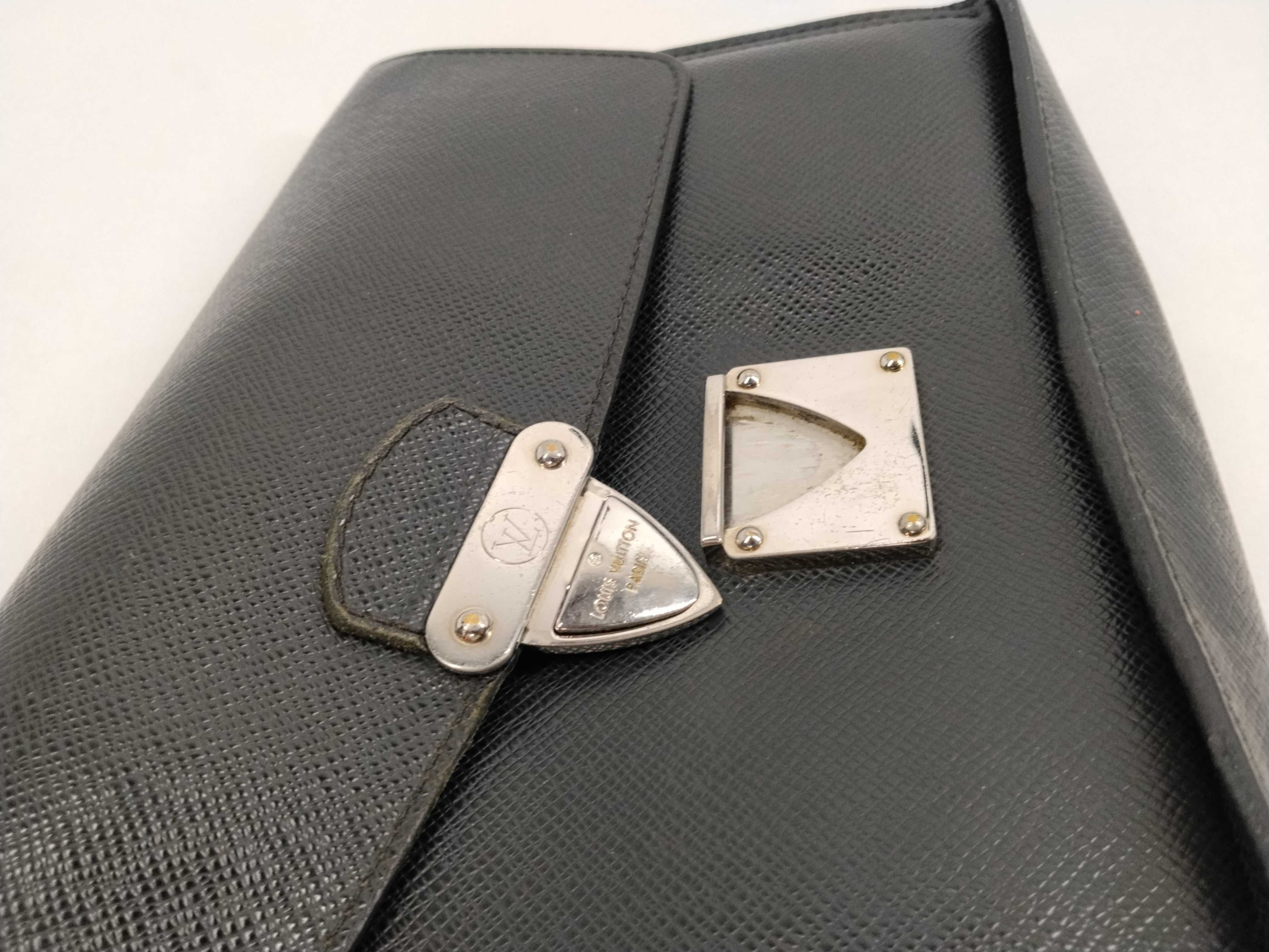 Taiga Clutch Bag — view 7