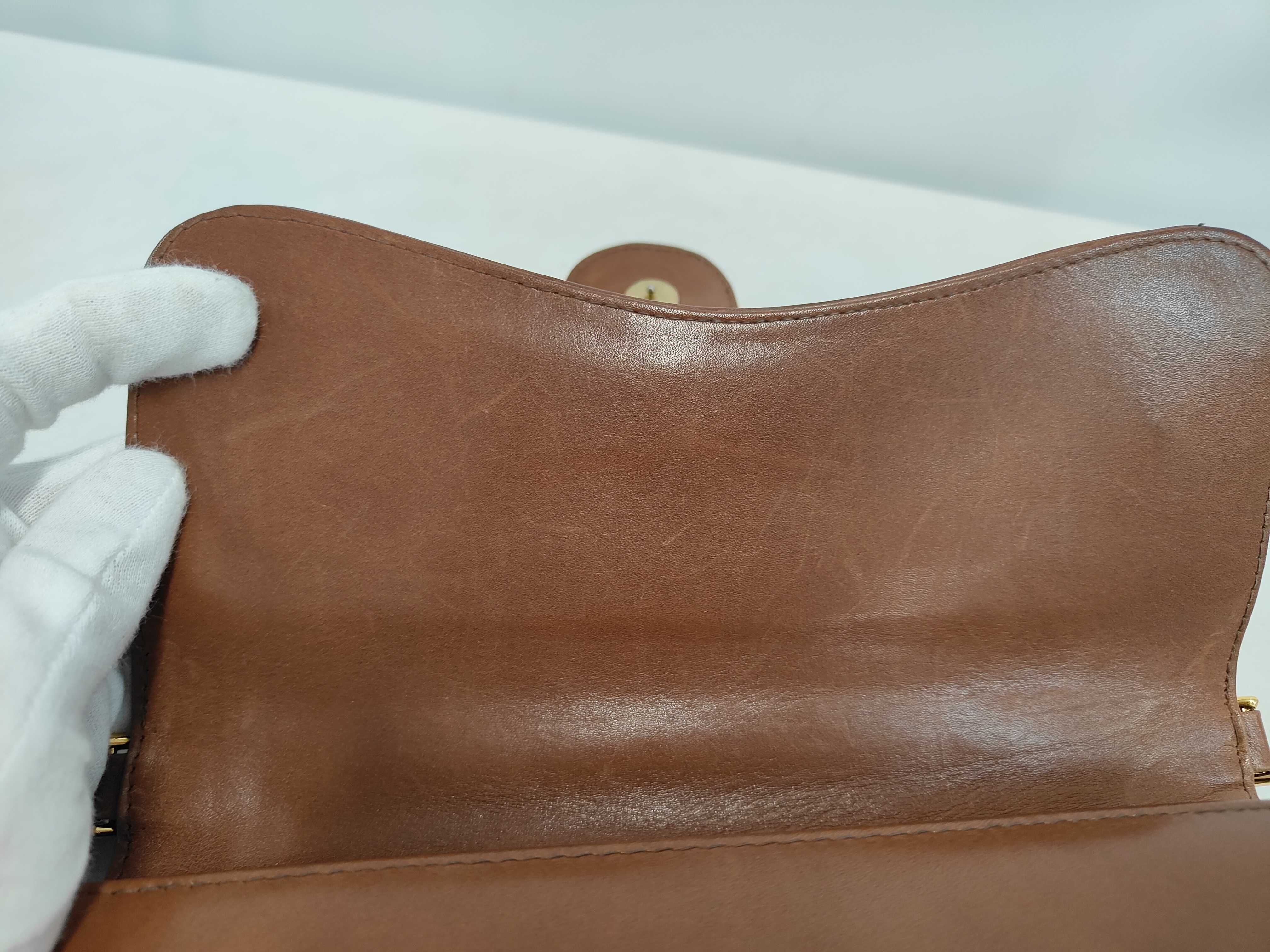 Old Gucci Interlocking G Chain Shoulder Bag — view 7